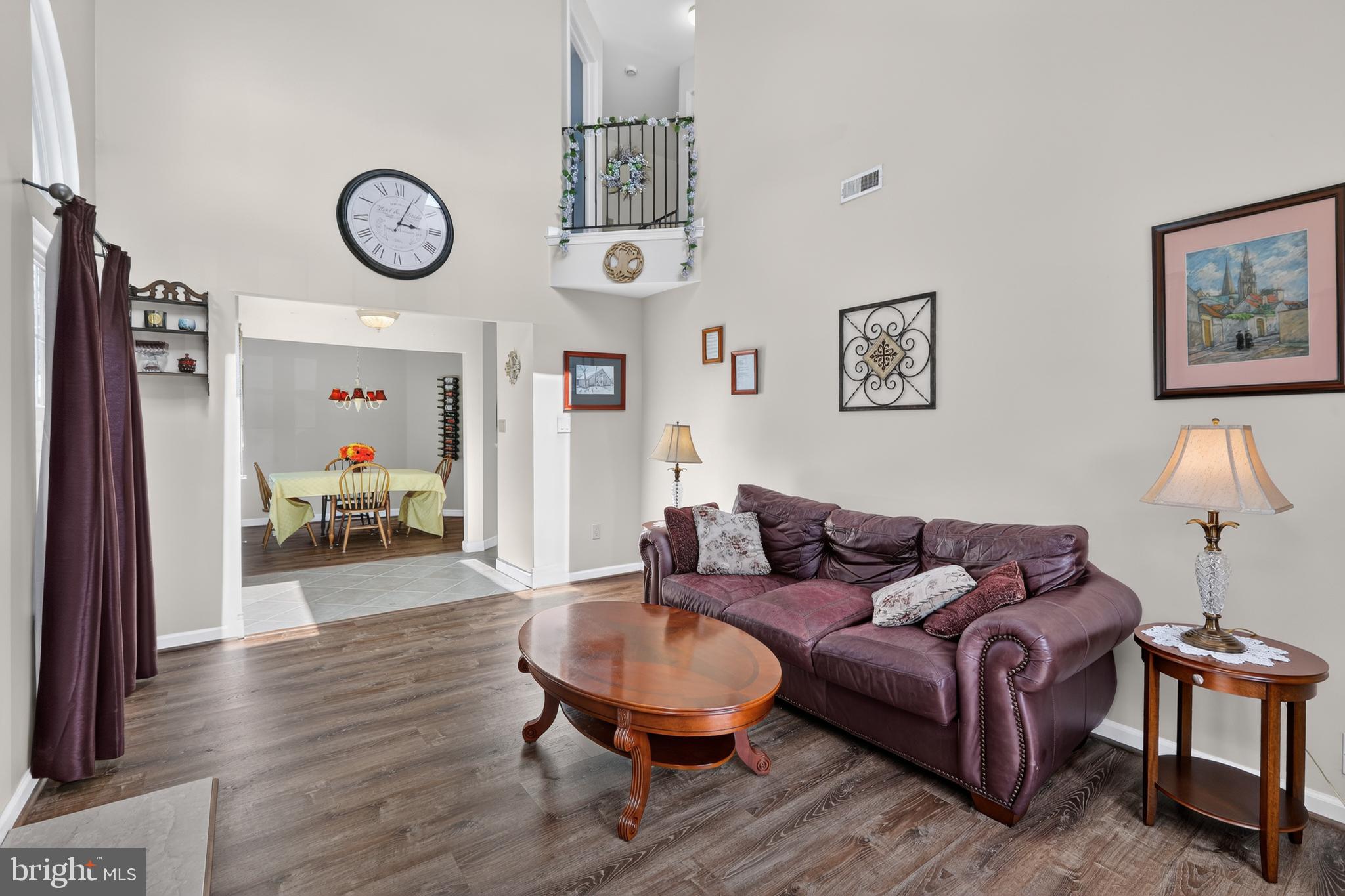 14 SANDHURST DRIVE