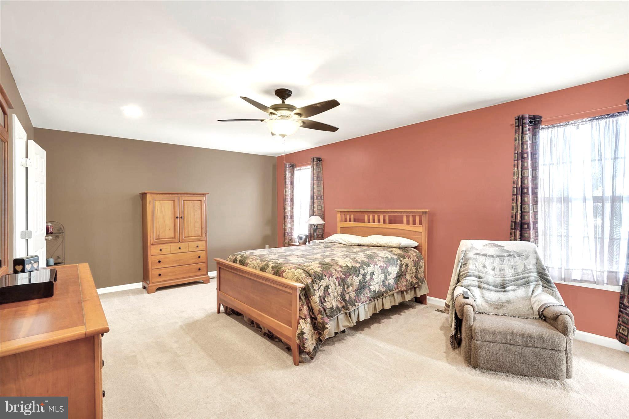 SOUTH POINTE - Residential