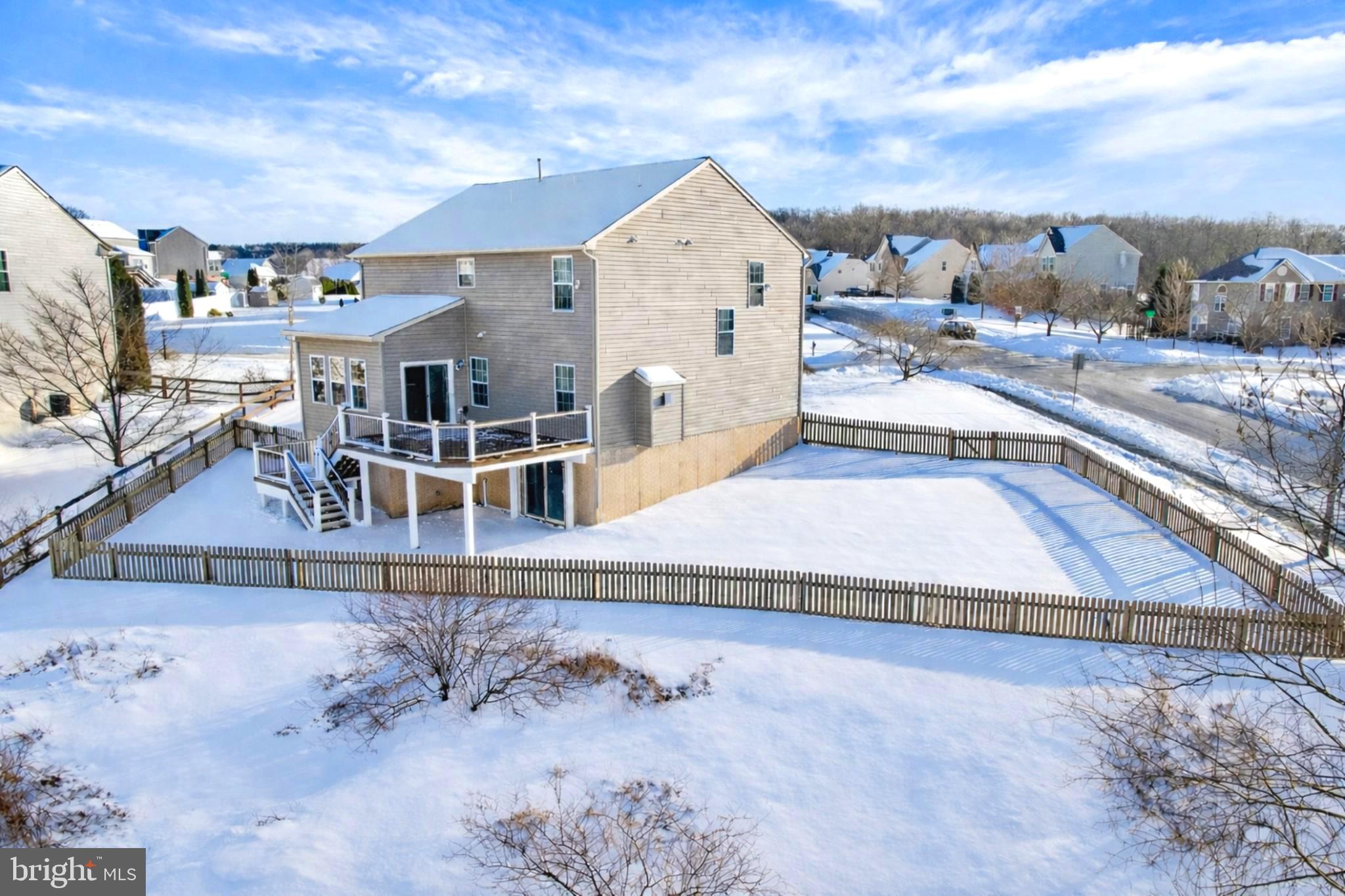 SOUTH POINTE - Residential