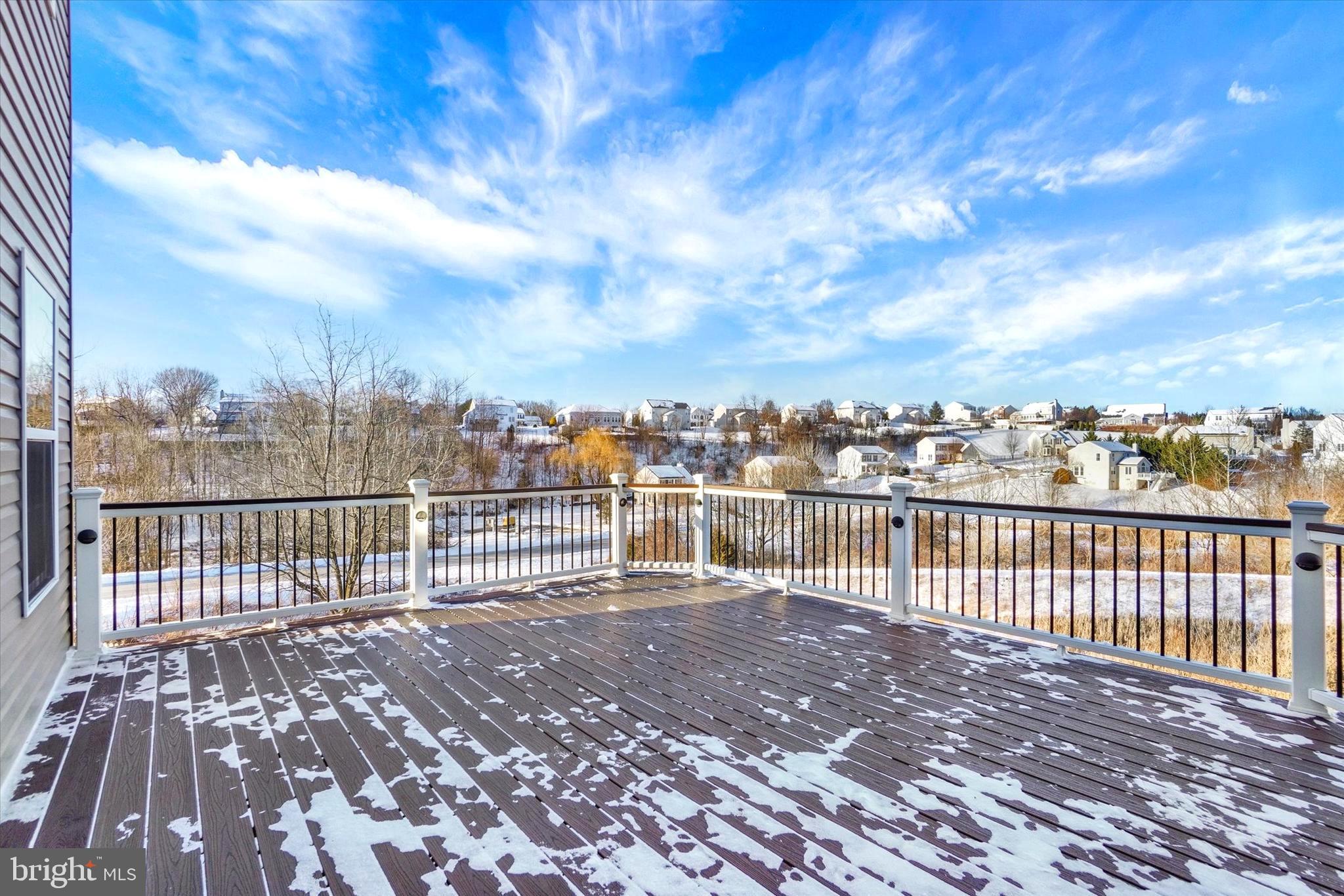 SOUTH POINTE - Residential