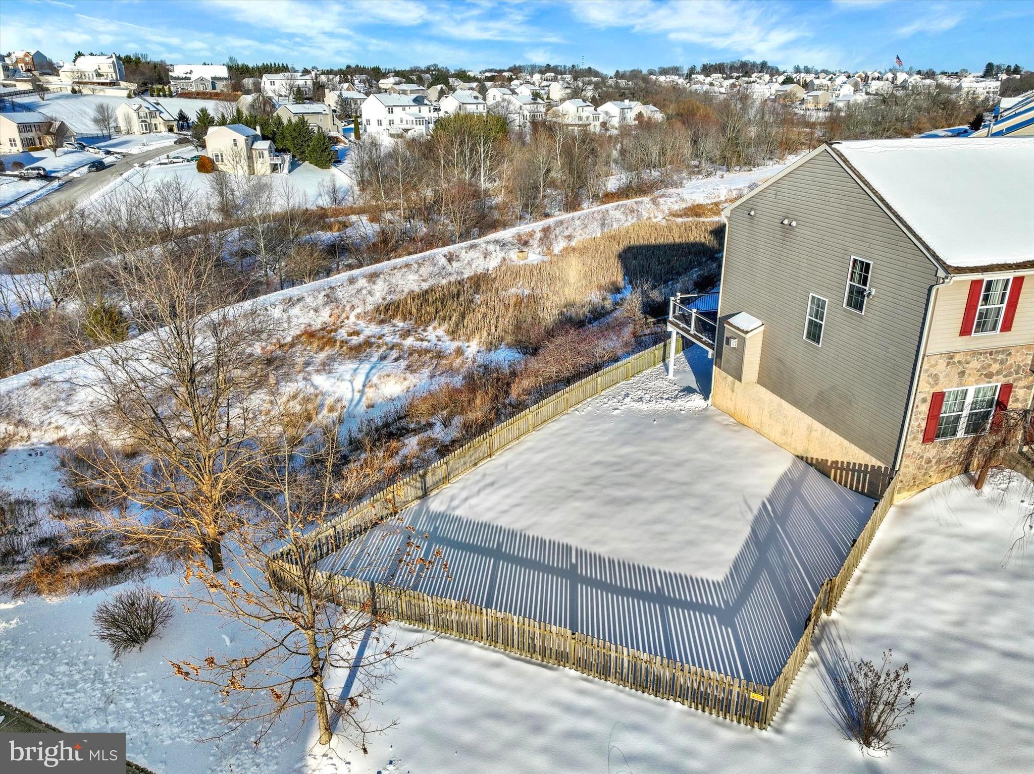 SOUTH POINTE - Residential