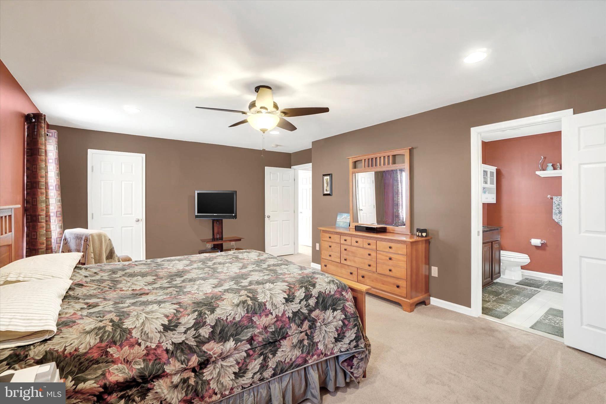 SOUTH POINTE - Residential