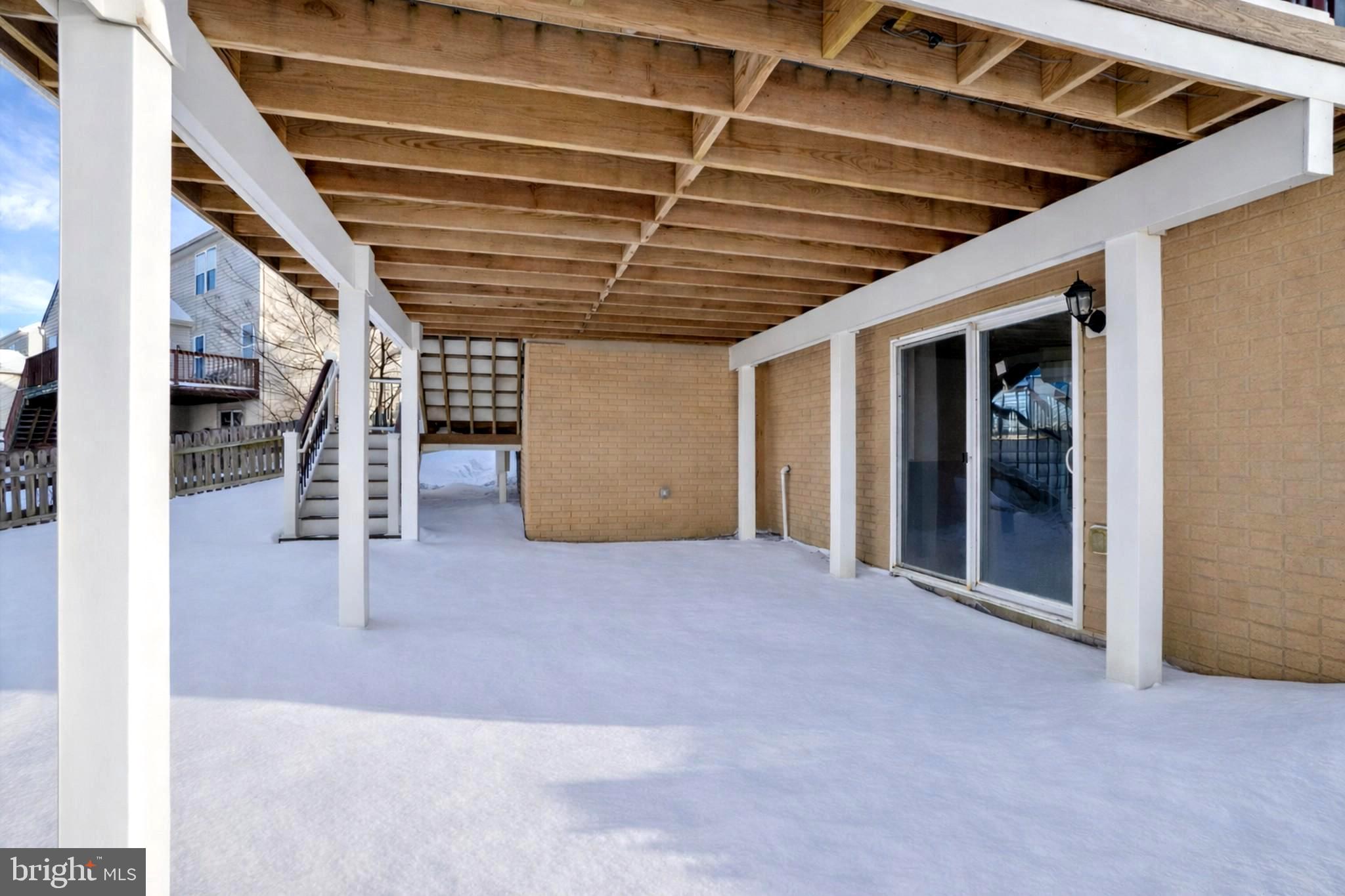 SOUTH POINTE - Residential