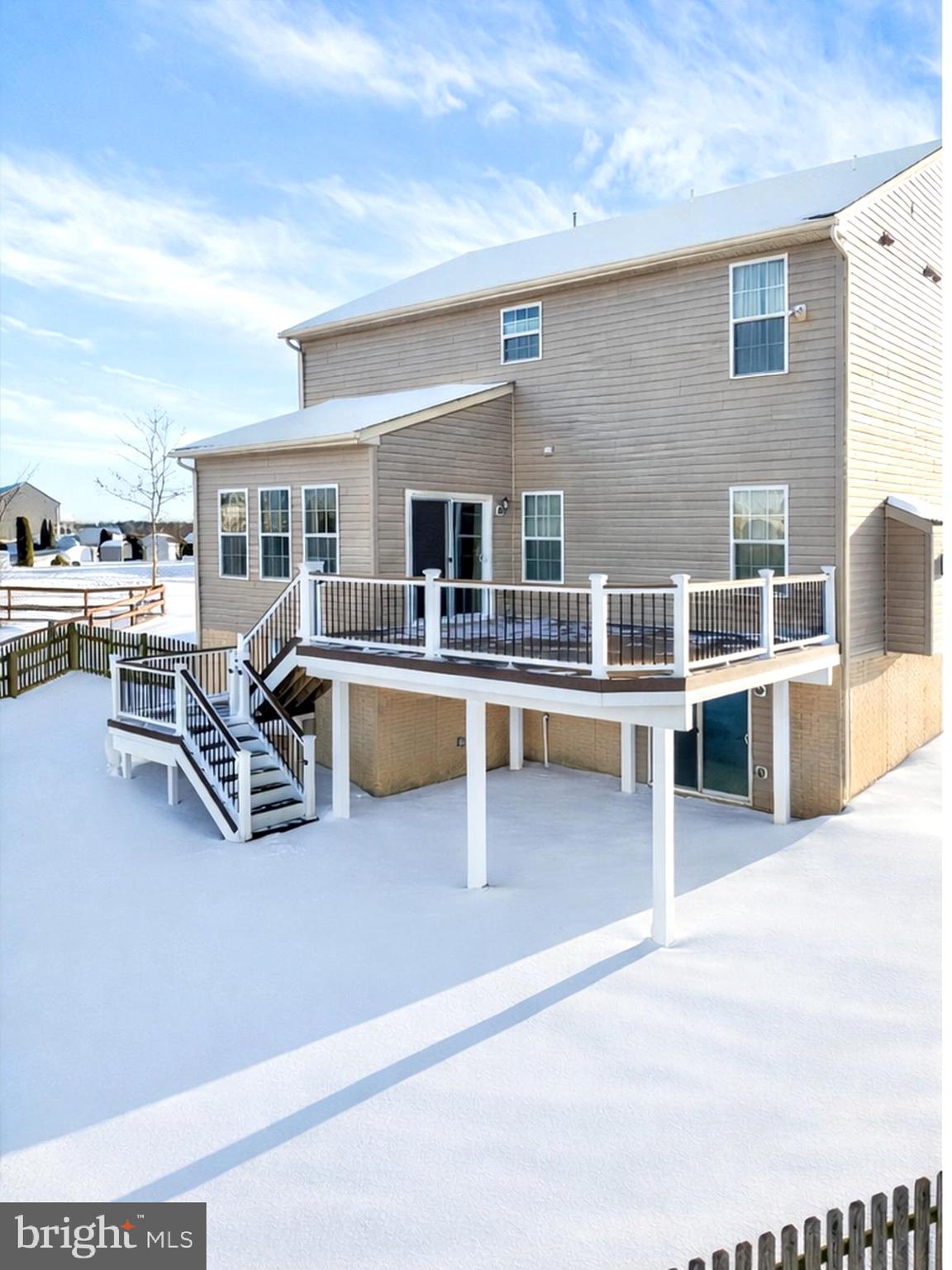 SOUTH POINTE - Residential