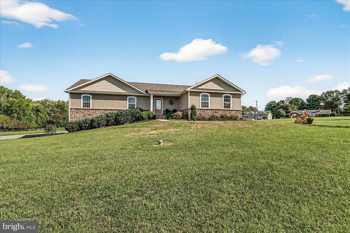 4738 OLD MIDDLETOWN ROAD
