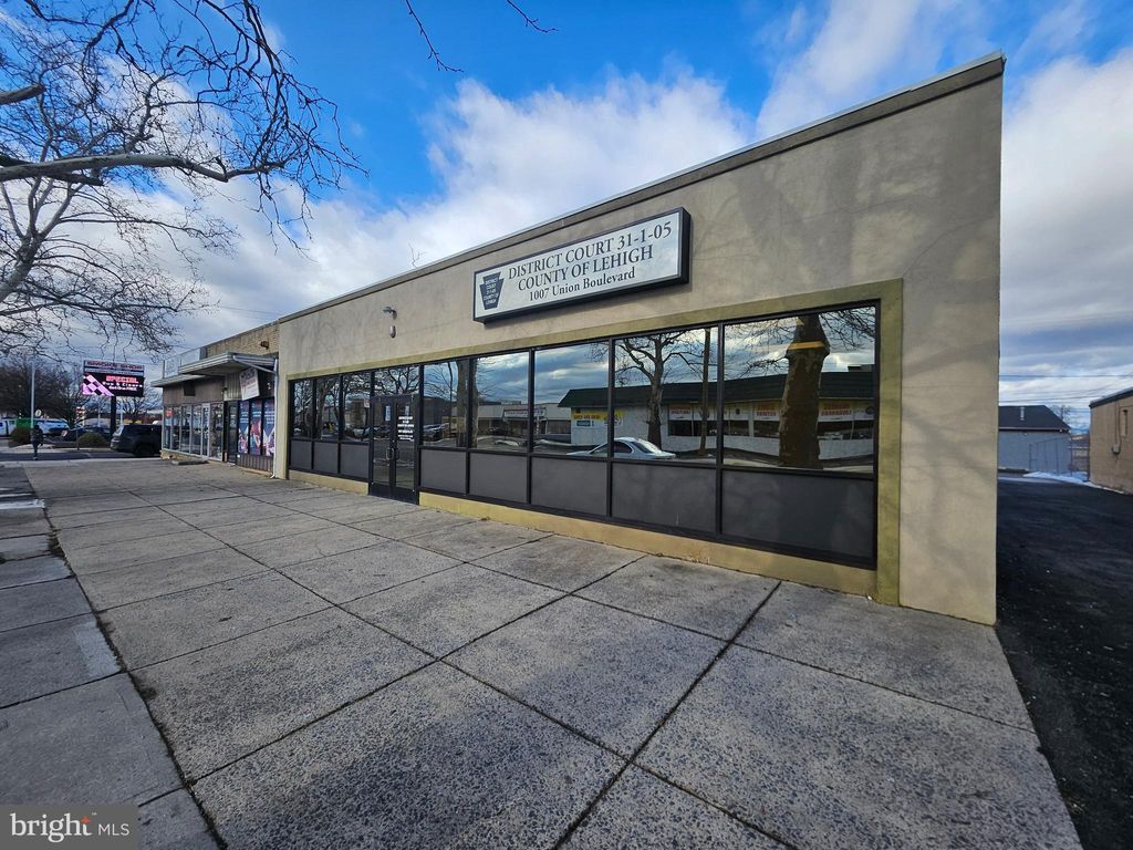 Photo of 1007 Union Boulevard, ALLENTOWN, PA 18109 (MLS # PALH2014304)