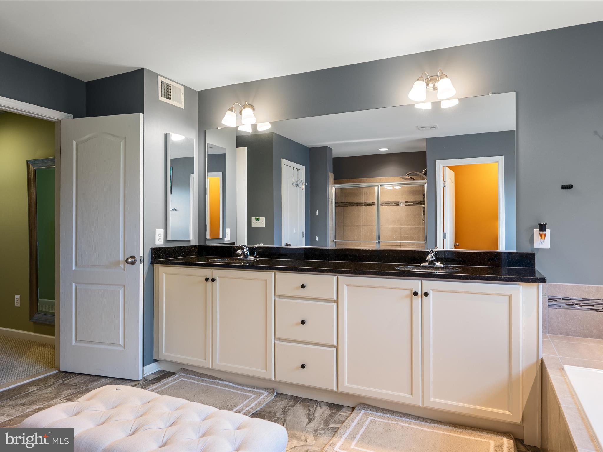 SHERIDAN ESTATES - Residential