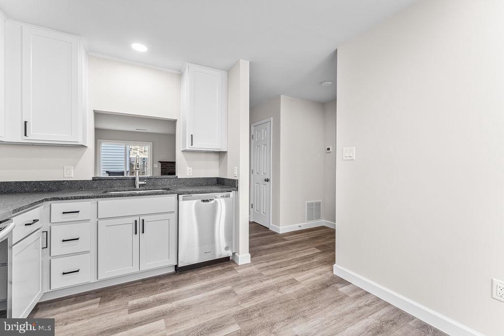 VILLAGES OF SALEM STATION - Residential