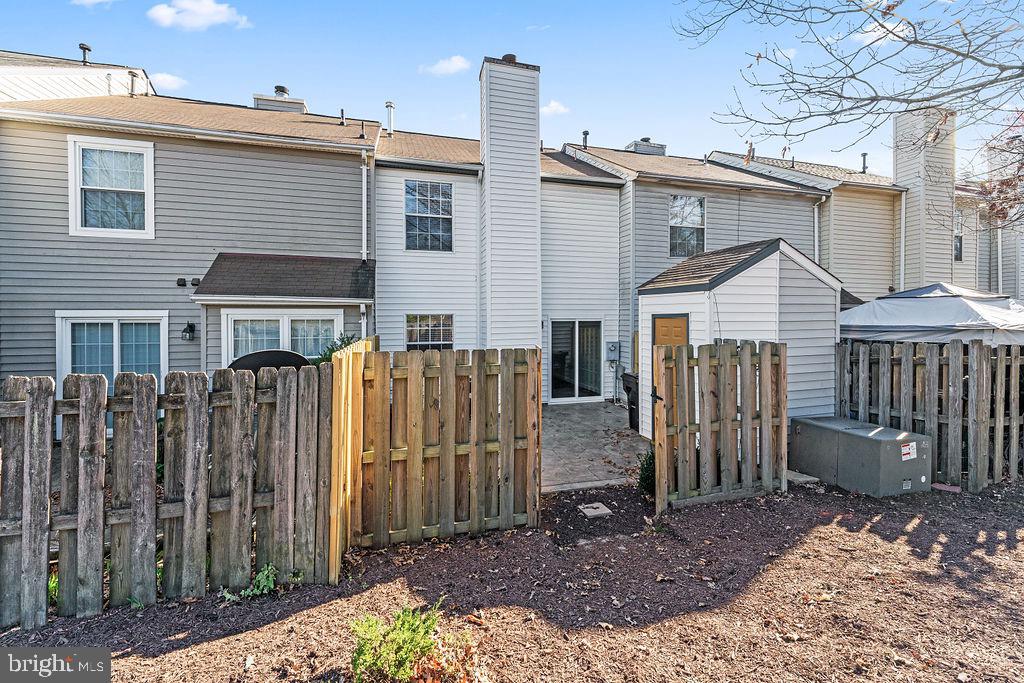 VILLAGES OF SALEM STATION - Residential