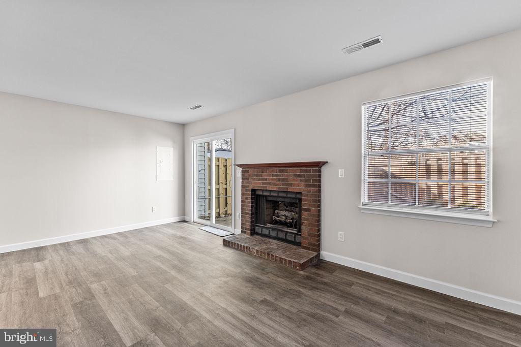 VILLAGES OF SALEM STATION - Residential