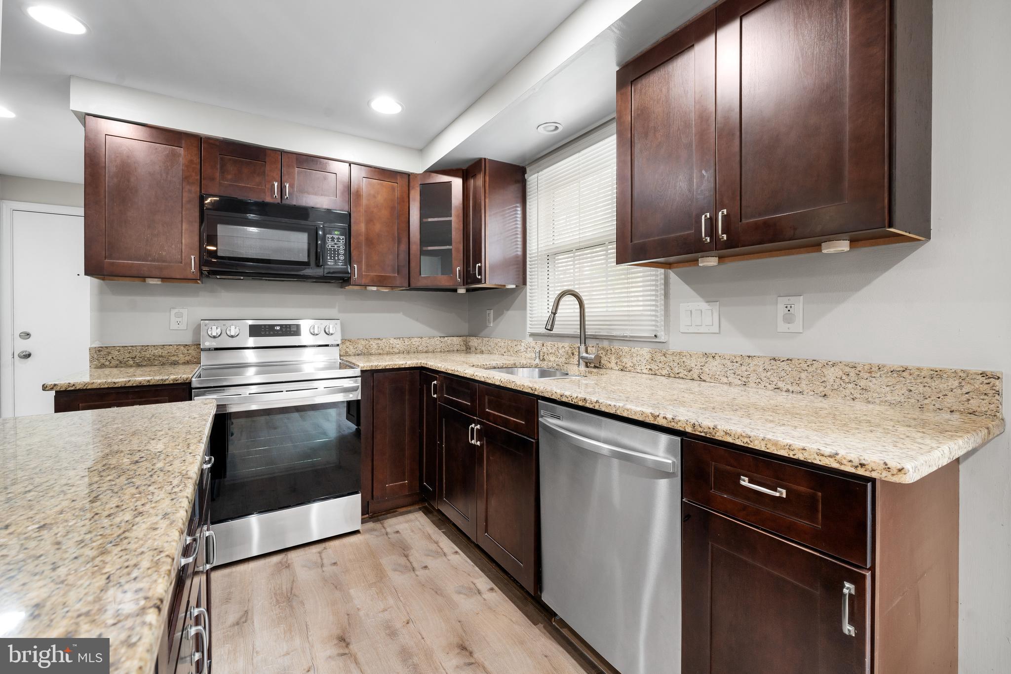 MILL CREEK SOUTH - Residential Lease