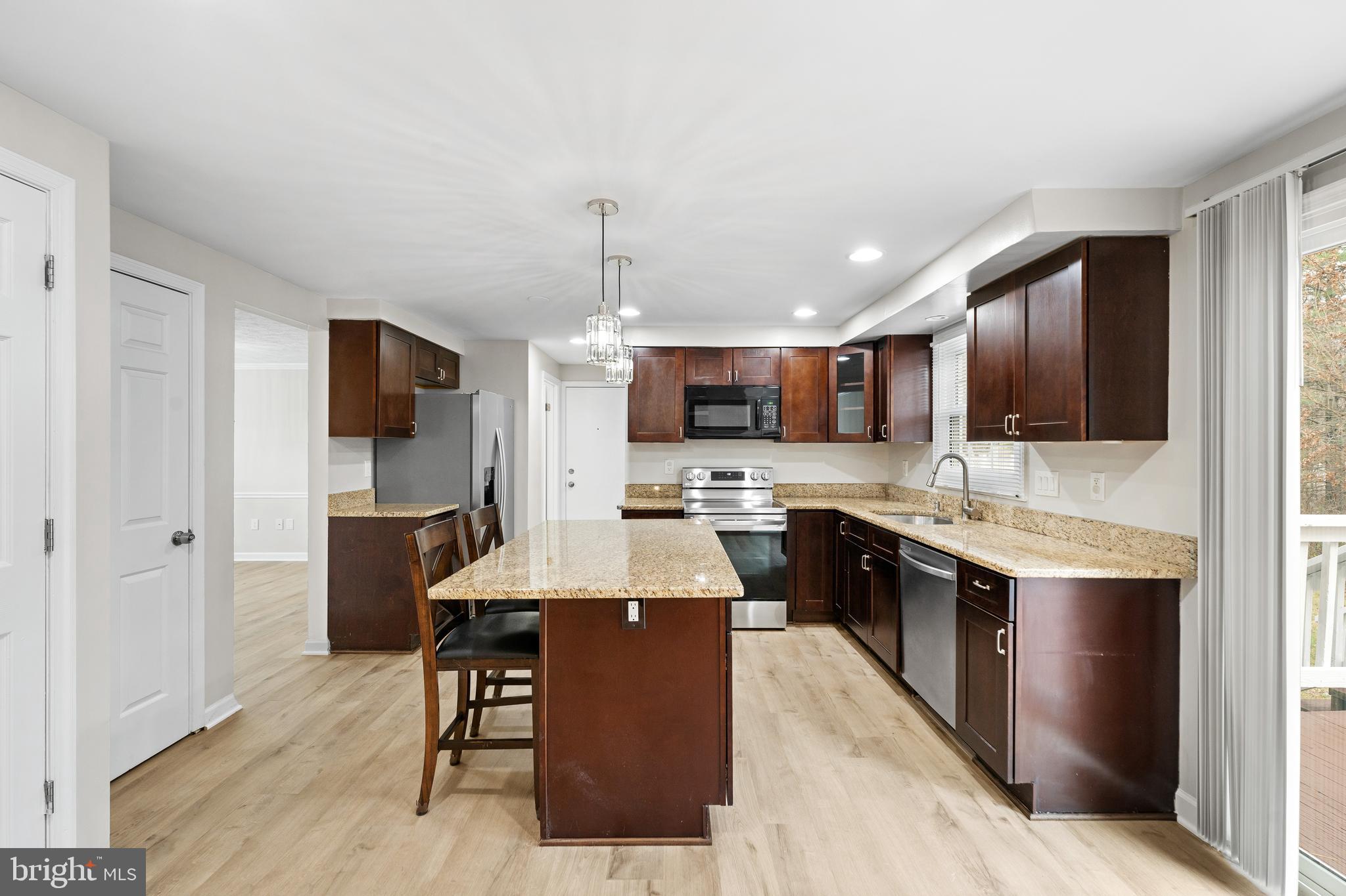 MILL CREEK SOUTH - Residential Lease