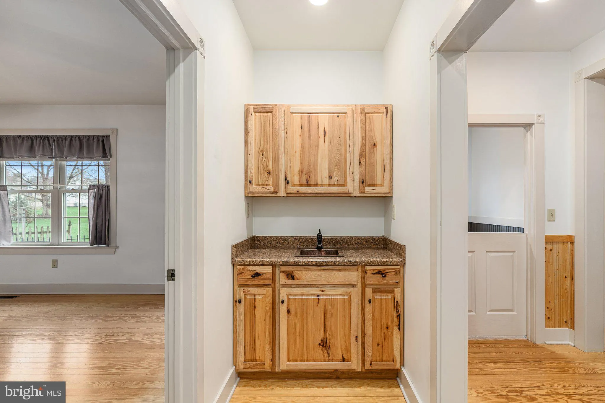 Topton, Pennsylvania 19562, United States, 3 Bedrooms Bedrooms, ,4 BathroomsBathrooms,Residential,Pending,106284