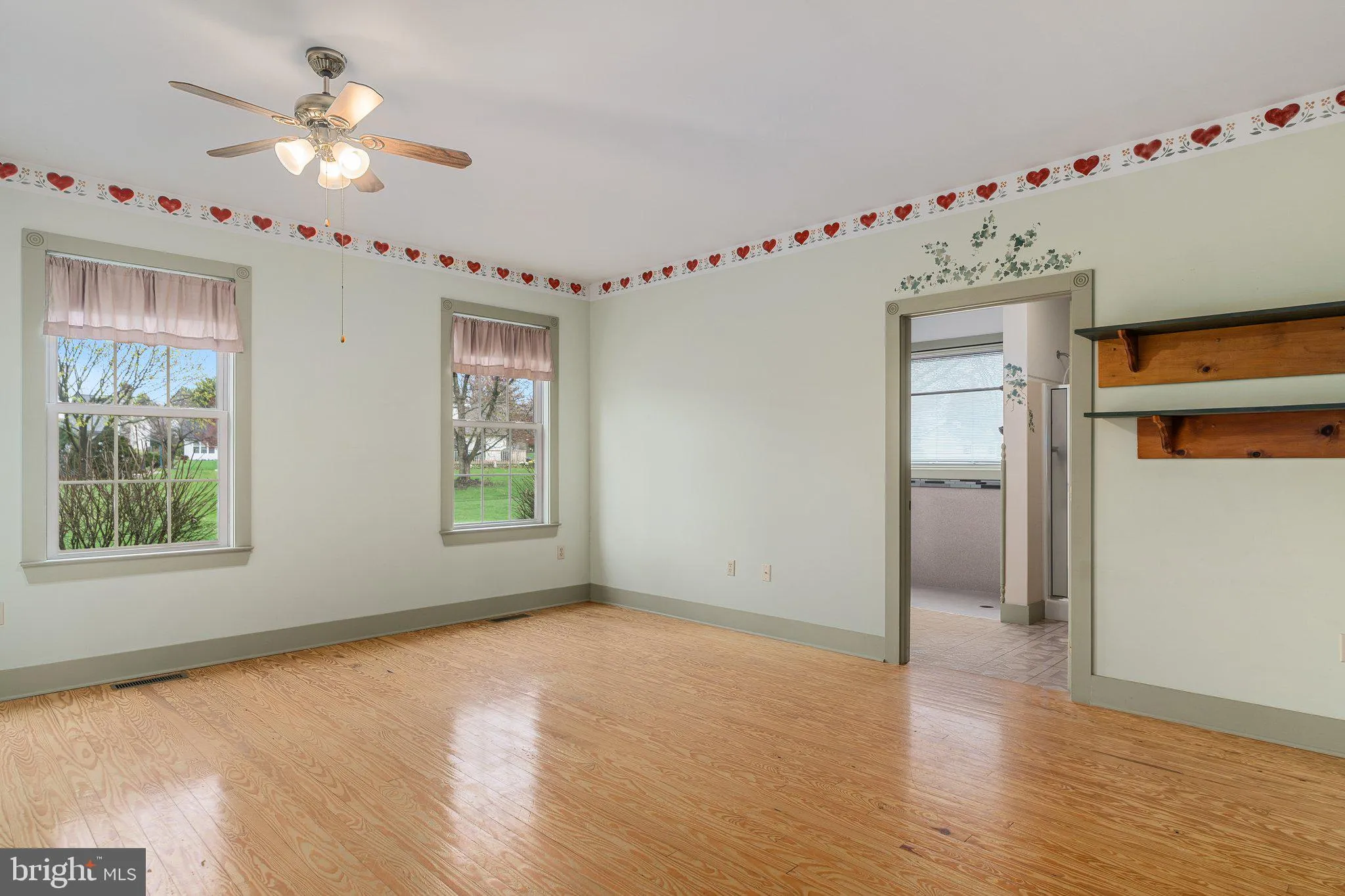 Topton, Pennsylvania 19562, United States, 3 Bedrooms Bedrooms, ,4 BathroomsBathrooms,Residential,Pending,106284