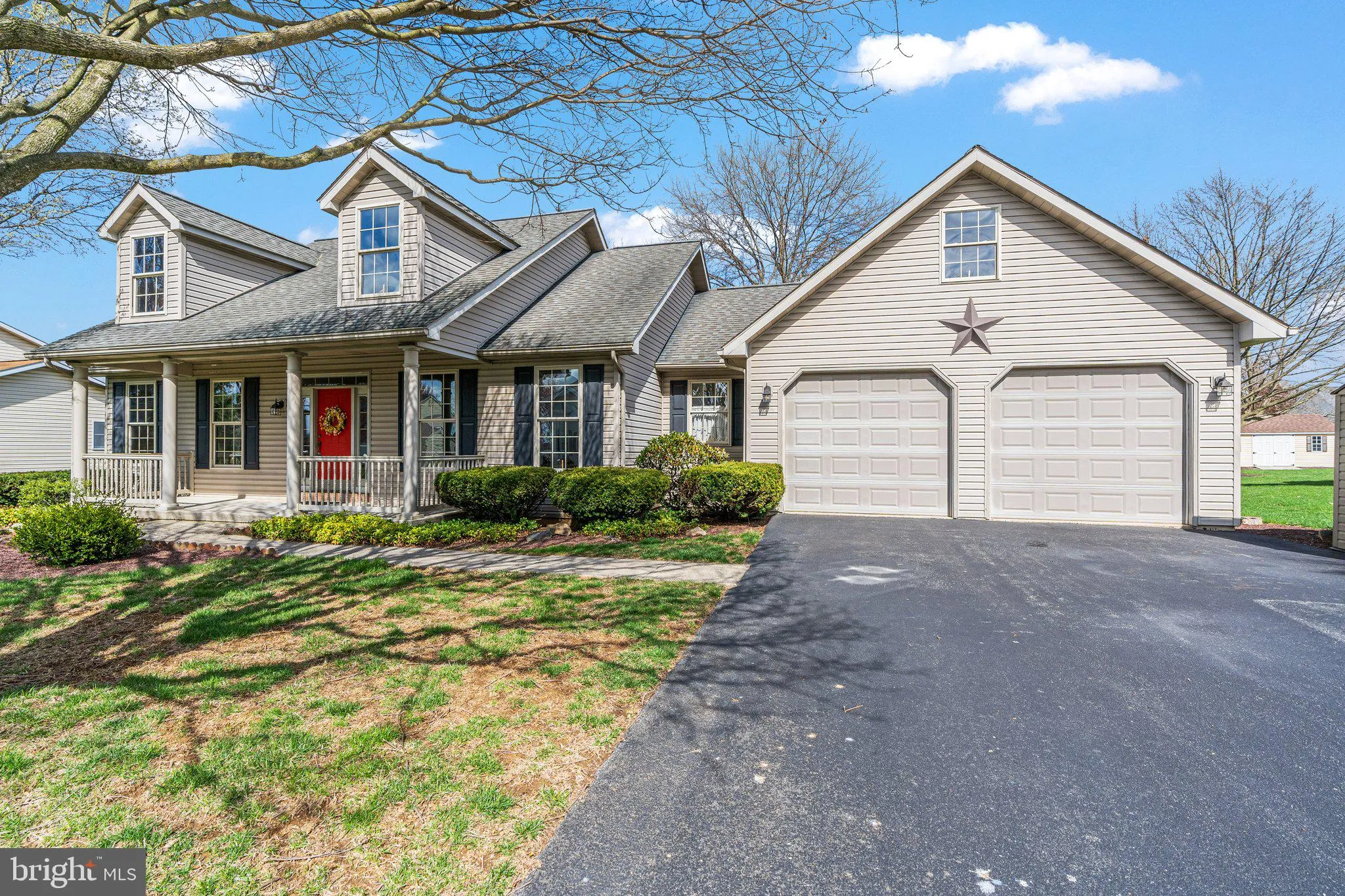 Topton, Pennsylvania 19562, United States, 3 Bedrooms Bedrooms, ,4 BathroomsBathrooms,Residential,Pending,106284