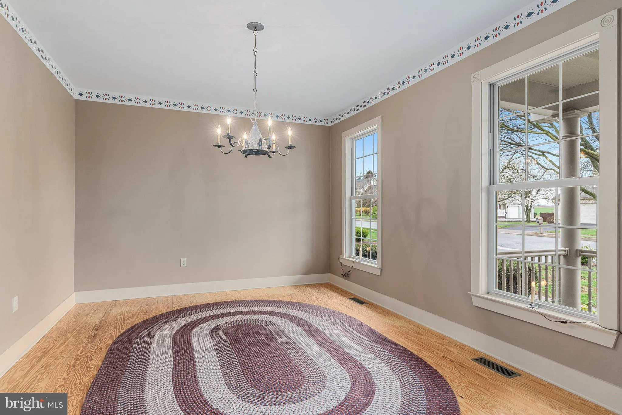 Topton, Pennsylvania 19562, United States, 3 Bedrooms Bedrooms, ,4 BathroomsBathrooms,Residential,Pending,106284