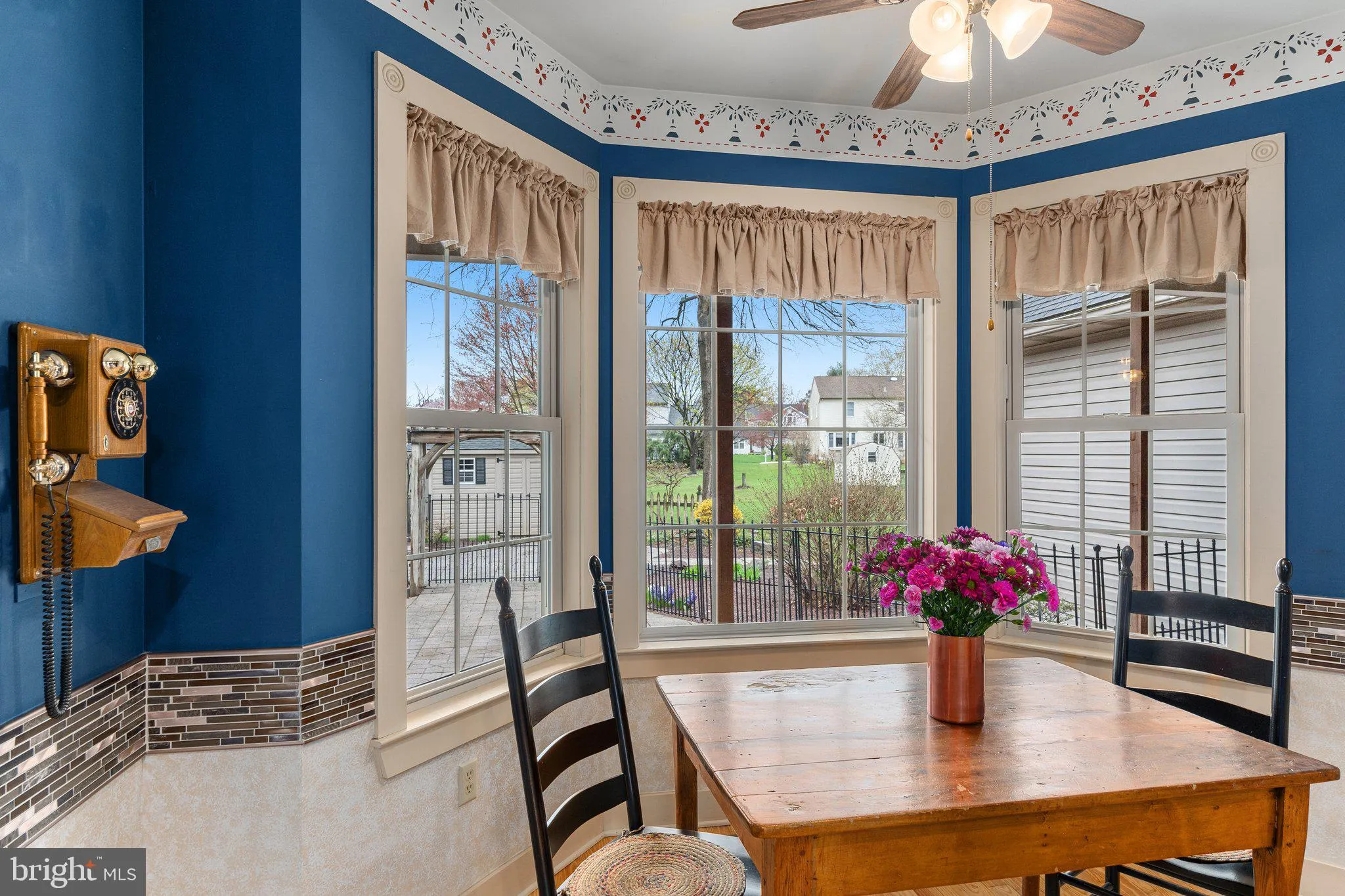 Topton, Pennsylvania 19562, United States, 3 Bedrooms Bedrooms, ,4 BathroomsBathrooms,Residential,Pending,106284