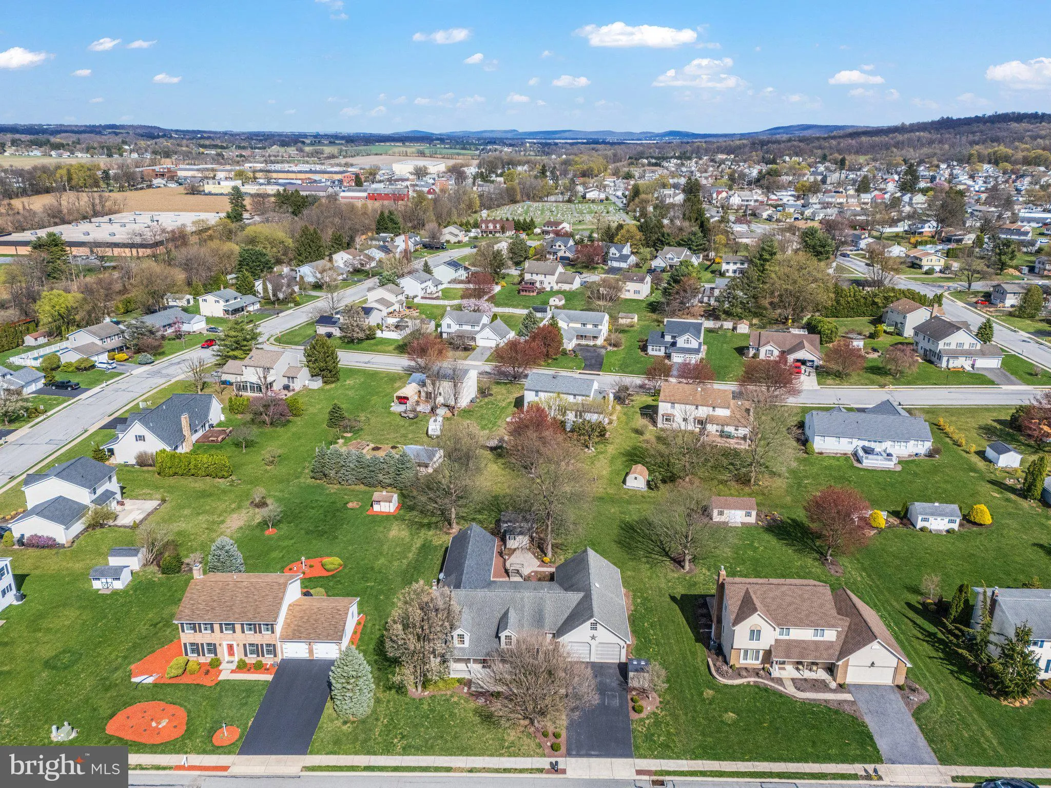 Topton, Pennsylvania 19562, United States, 3 Bedrooms Bedrooms, ,4 BathroomsBathrooms,Residential,Pending,106284