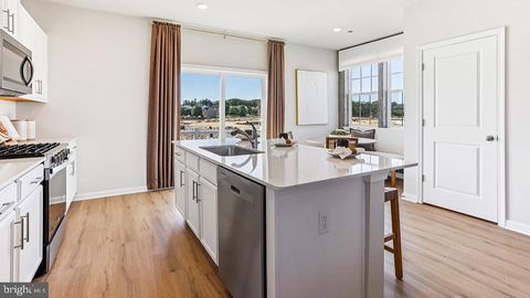 Townhouse For Sale - 41 Baybreeze Drive<br/> WARETOWN, NJ 08758