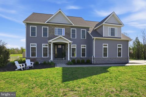 Photo of 3177 Patuxent River Road, DAVIDSONVILLE, MD 21035 (MLS # MDAA2140288)