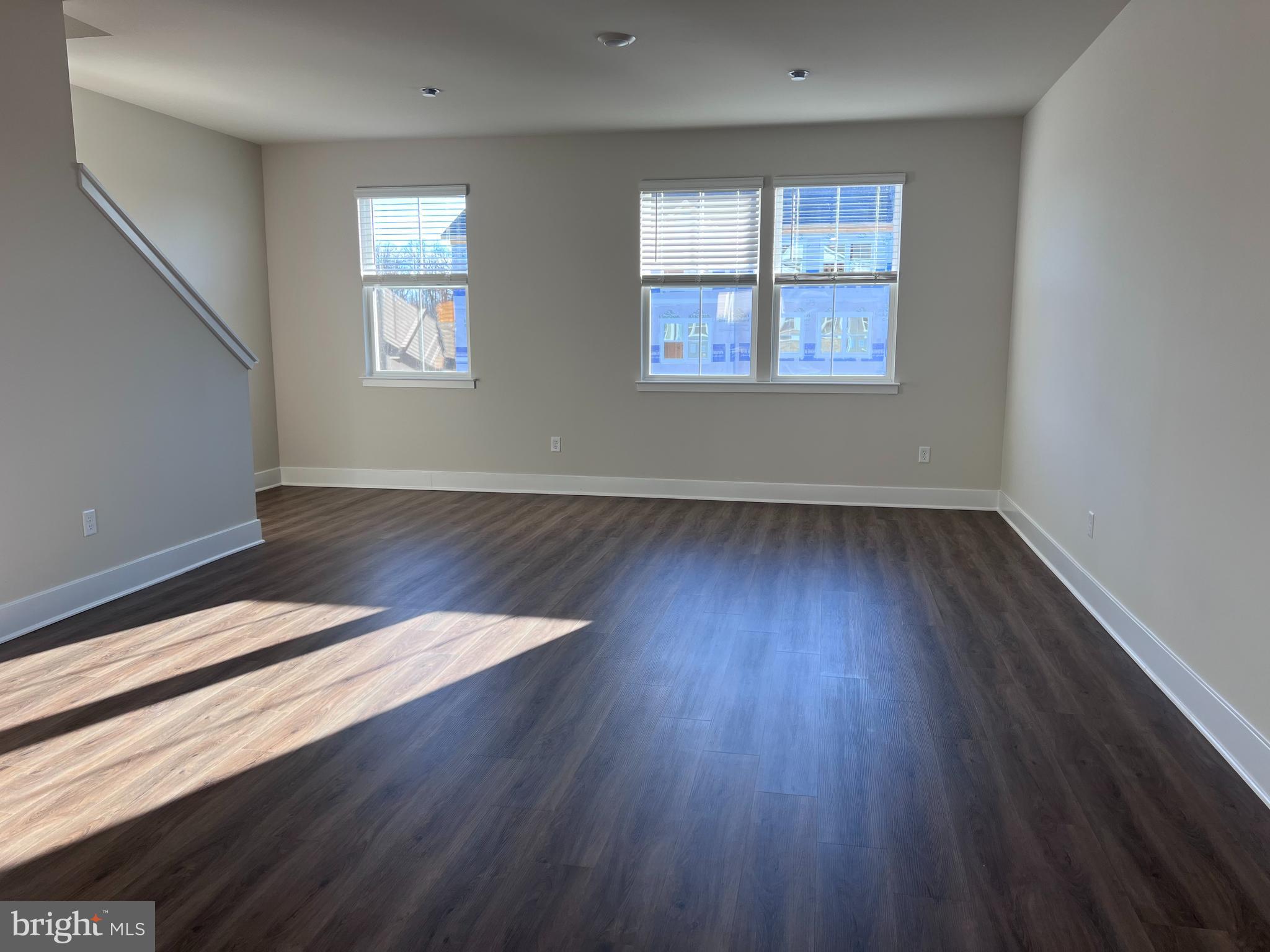 RETREAT AT WINDING CREEK - Residential Lease