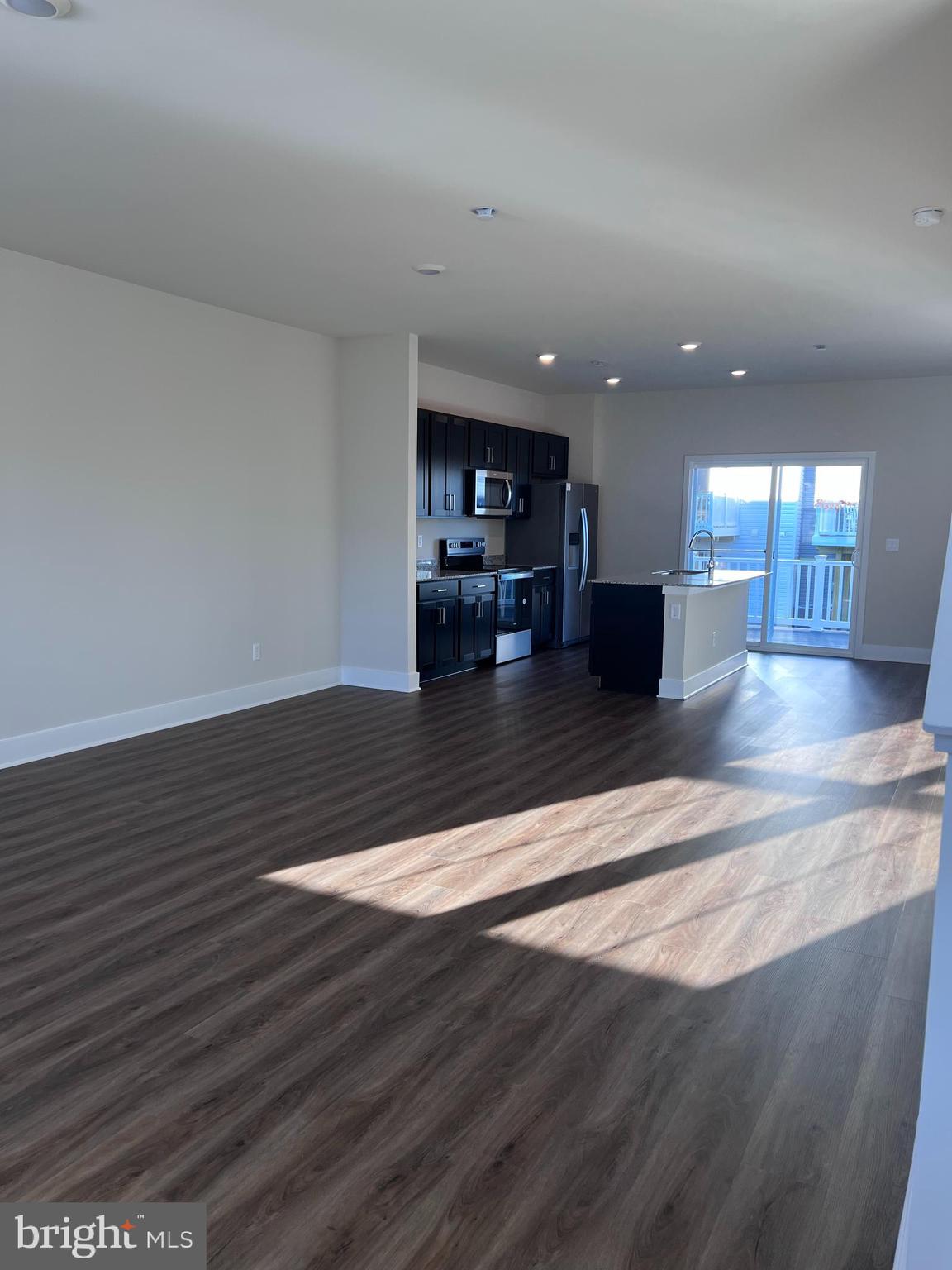 RETREAT AT WINDING CREEK - Residential Lease