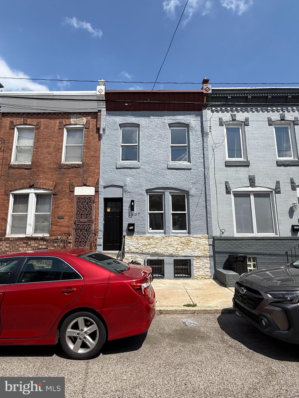 POINT BREEZE - Residential