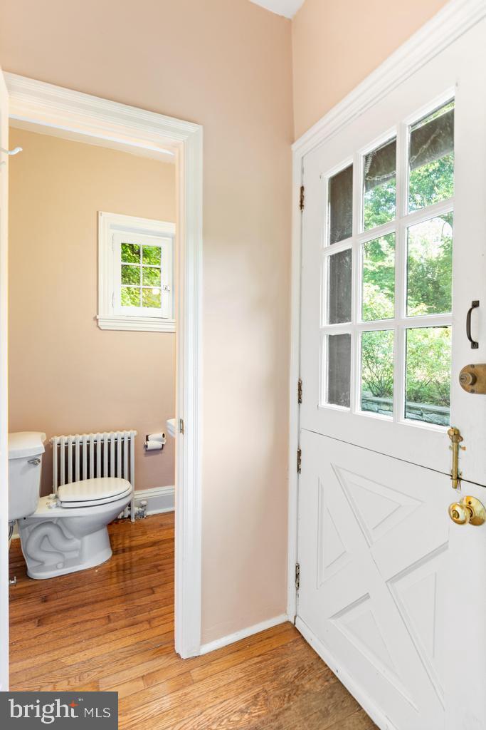 CHESTNUT HILL - Residential