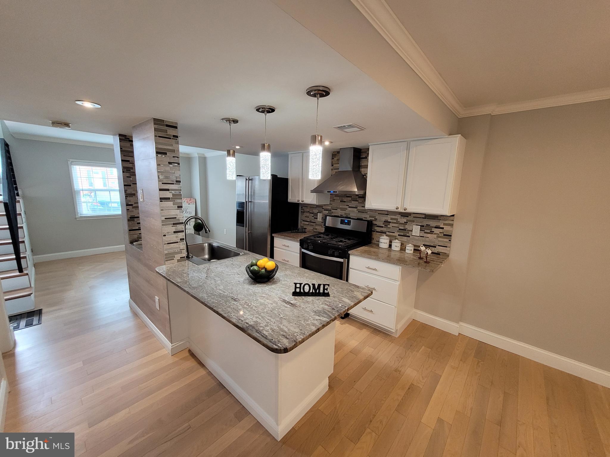 DALE CITY - Residential