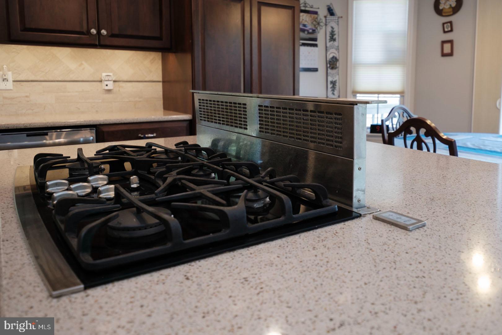 WOODS EDGE - Residential