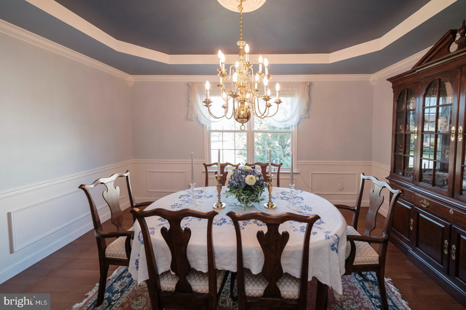 WOODS EDGE - Residential