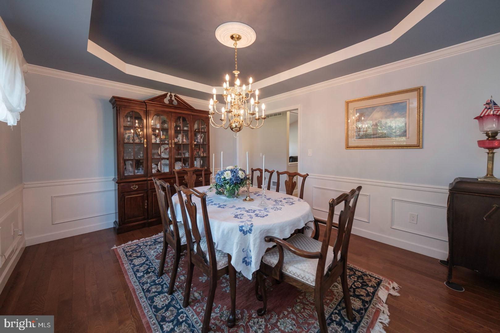 WOODS EDGE - Residential