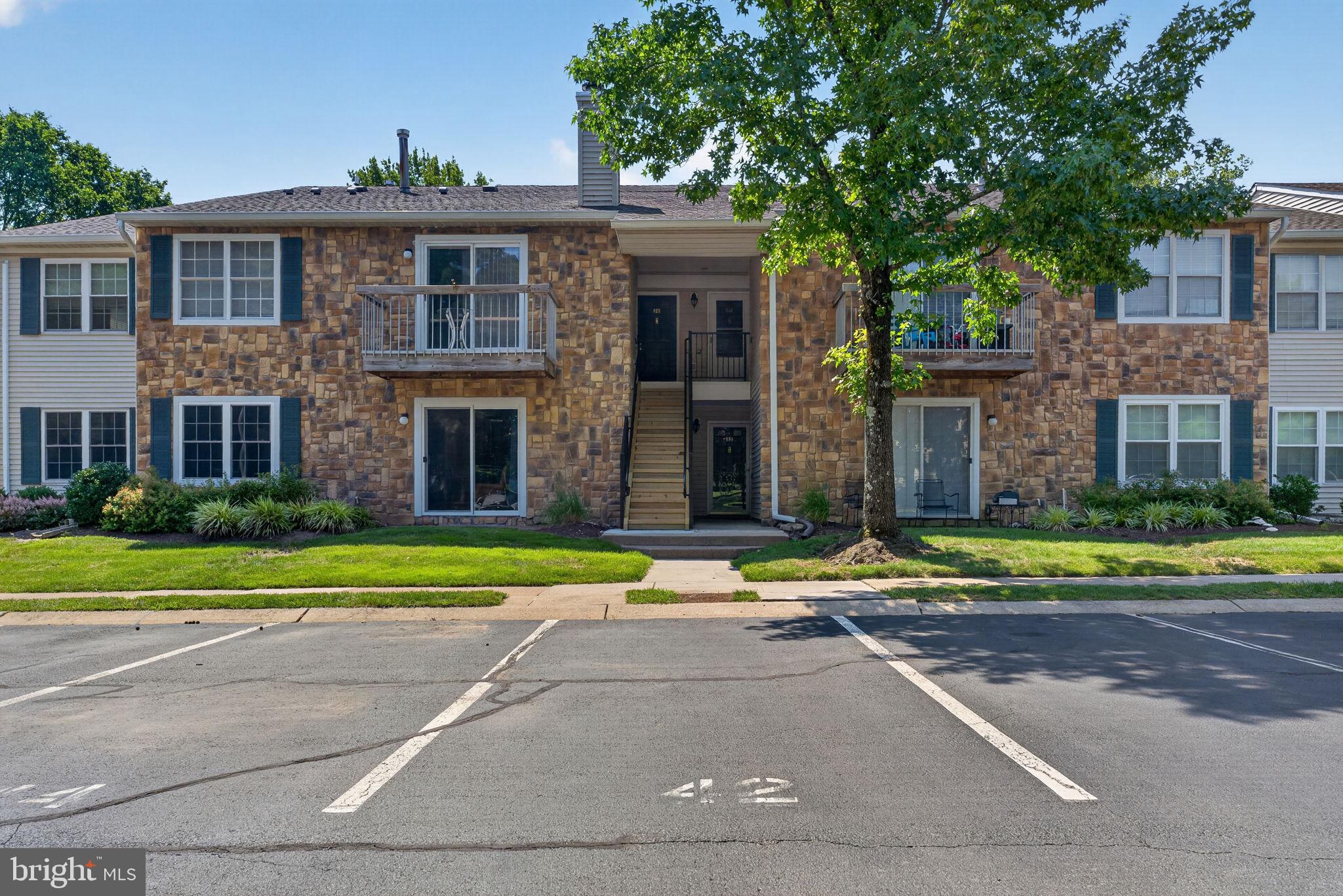 36 AZALEA COURT