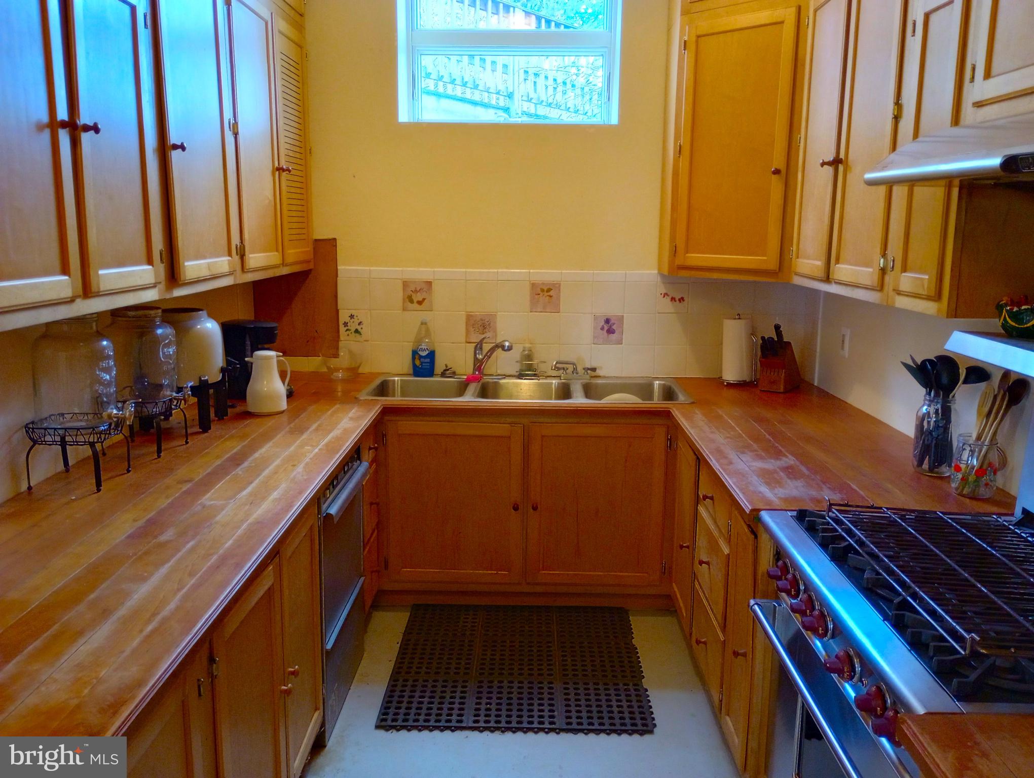 21 BELLE MEADE LANE NW