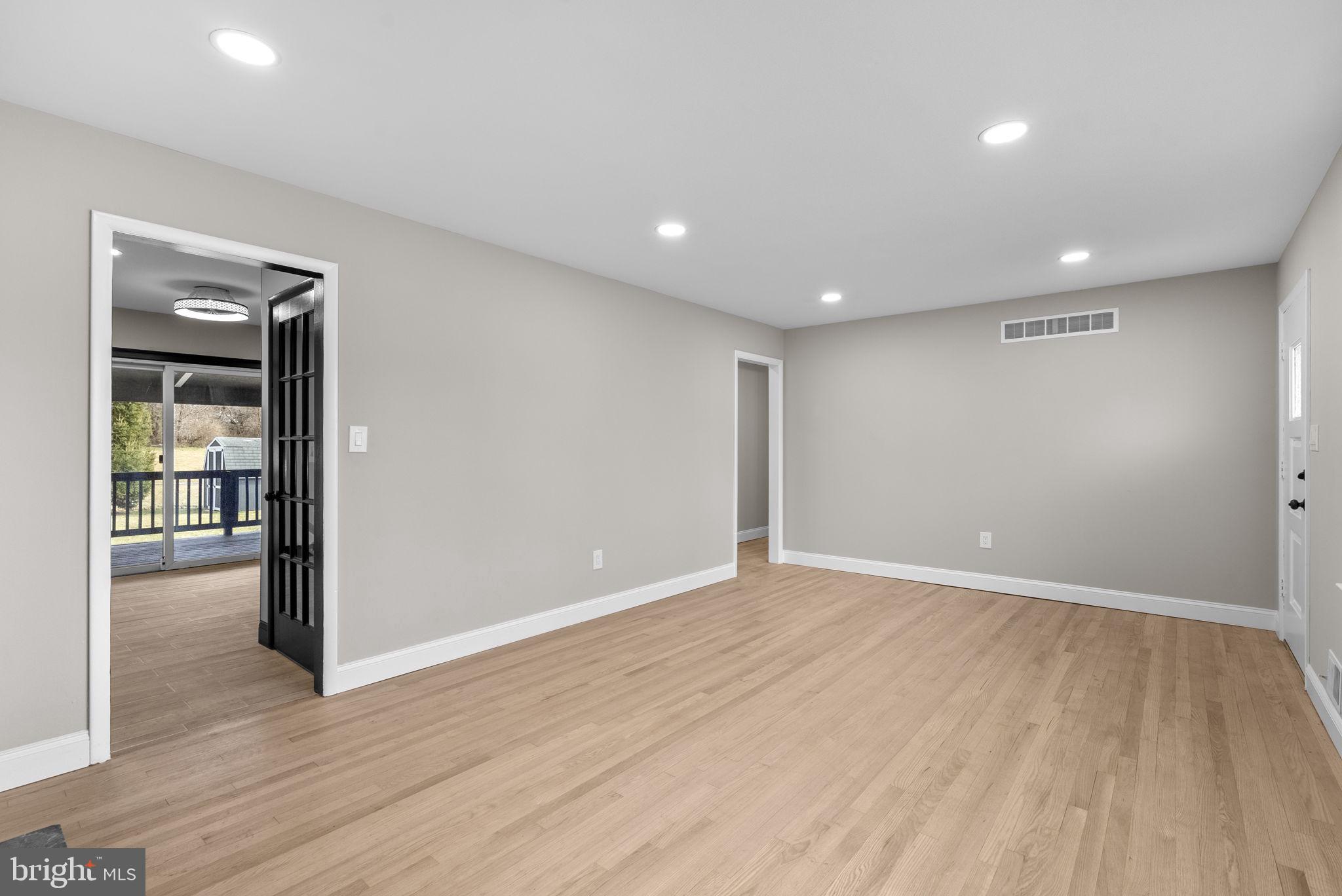 BRIERCREST HEIGHTS - Residential