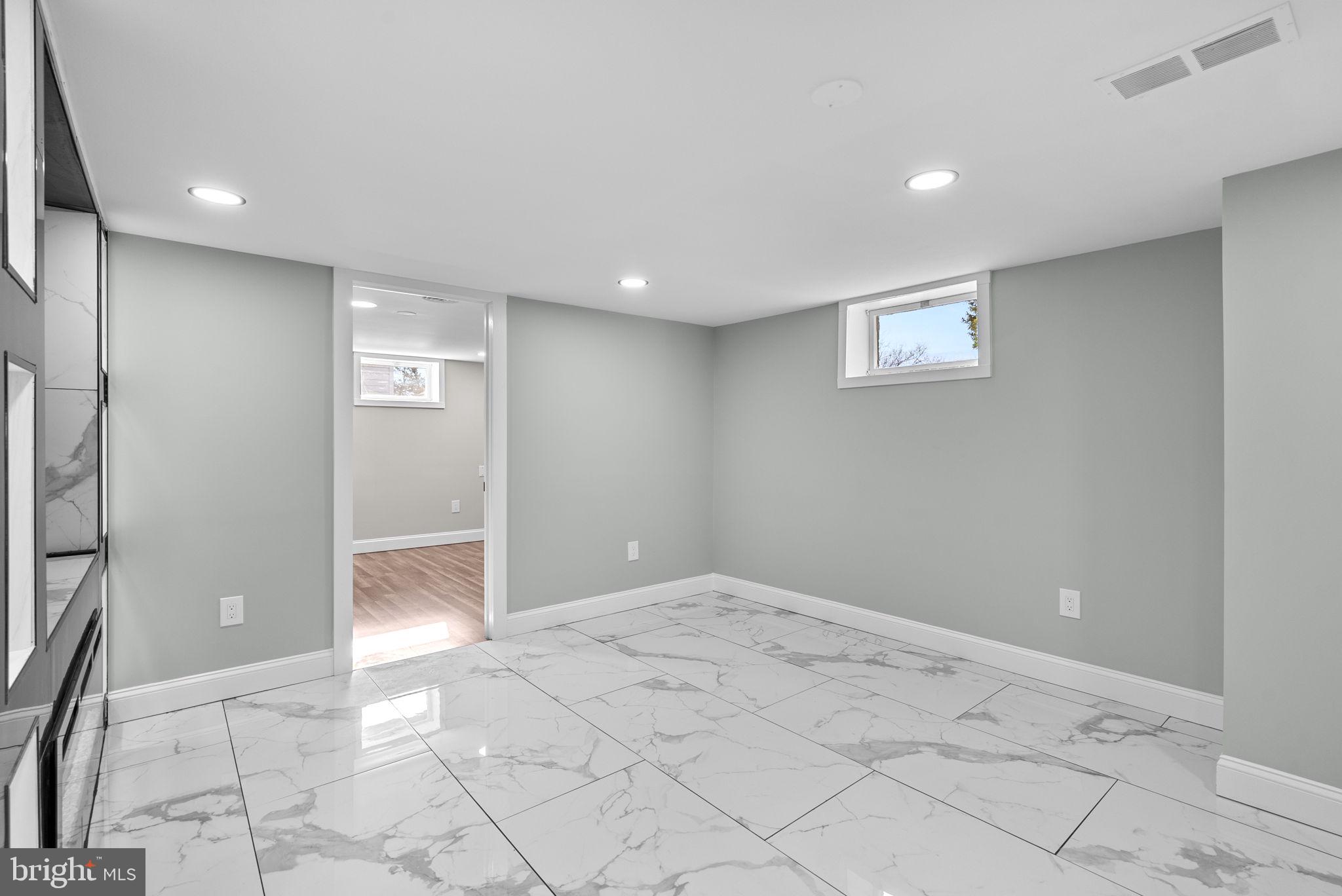 BRIERCREST HEIGHTS - Residential