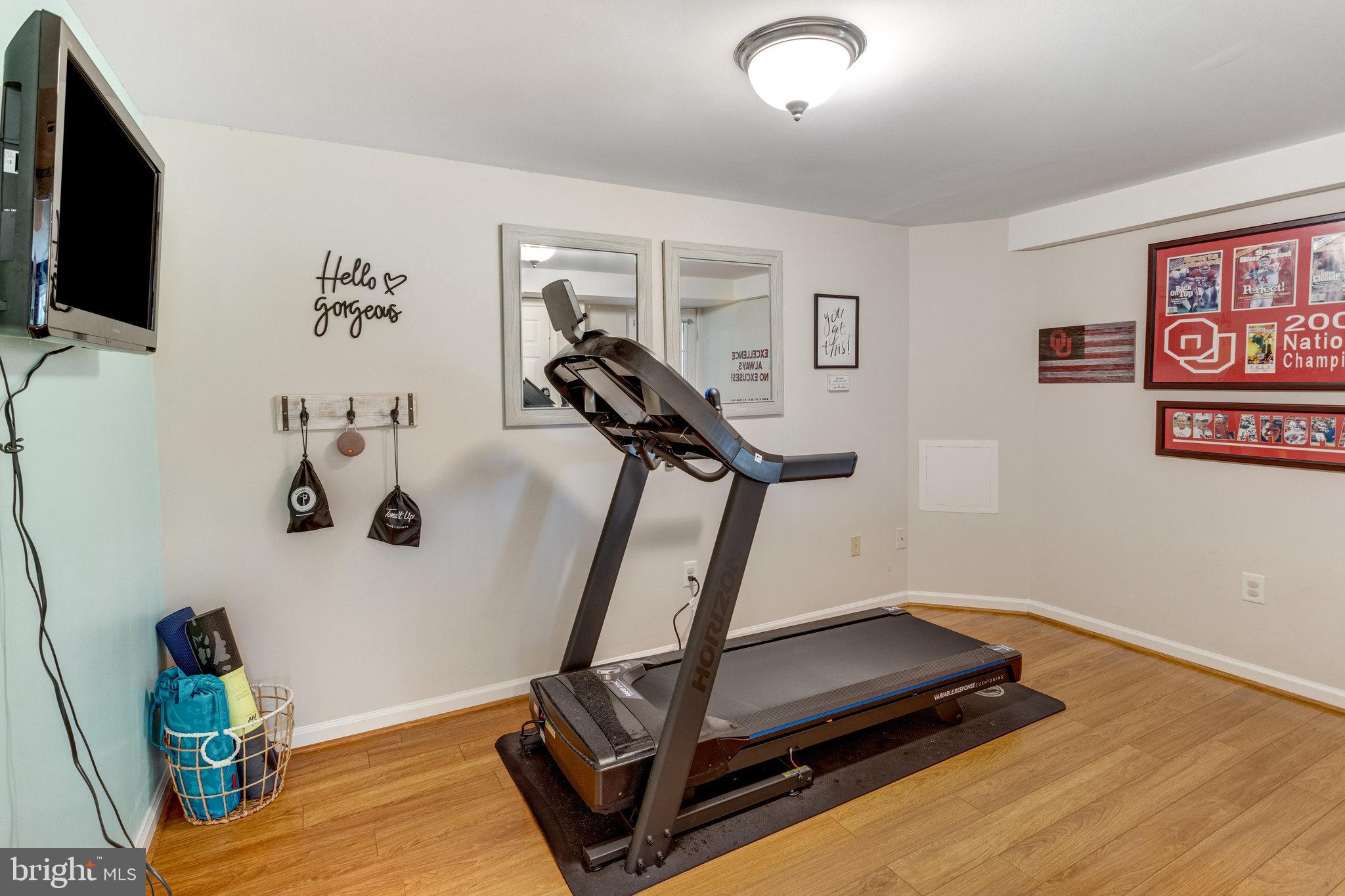 OAKWOOD ESTATES - Residential