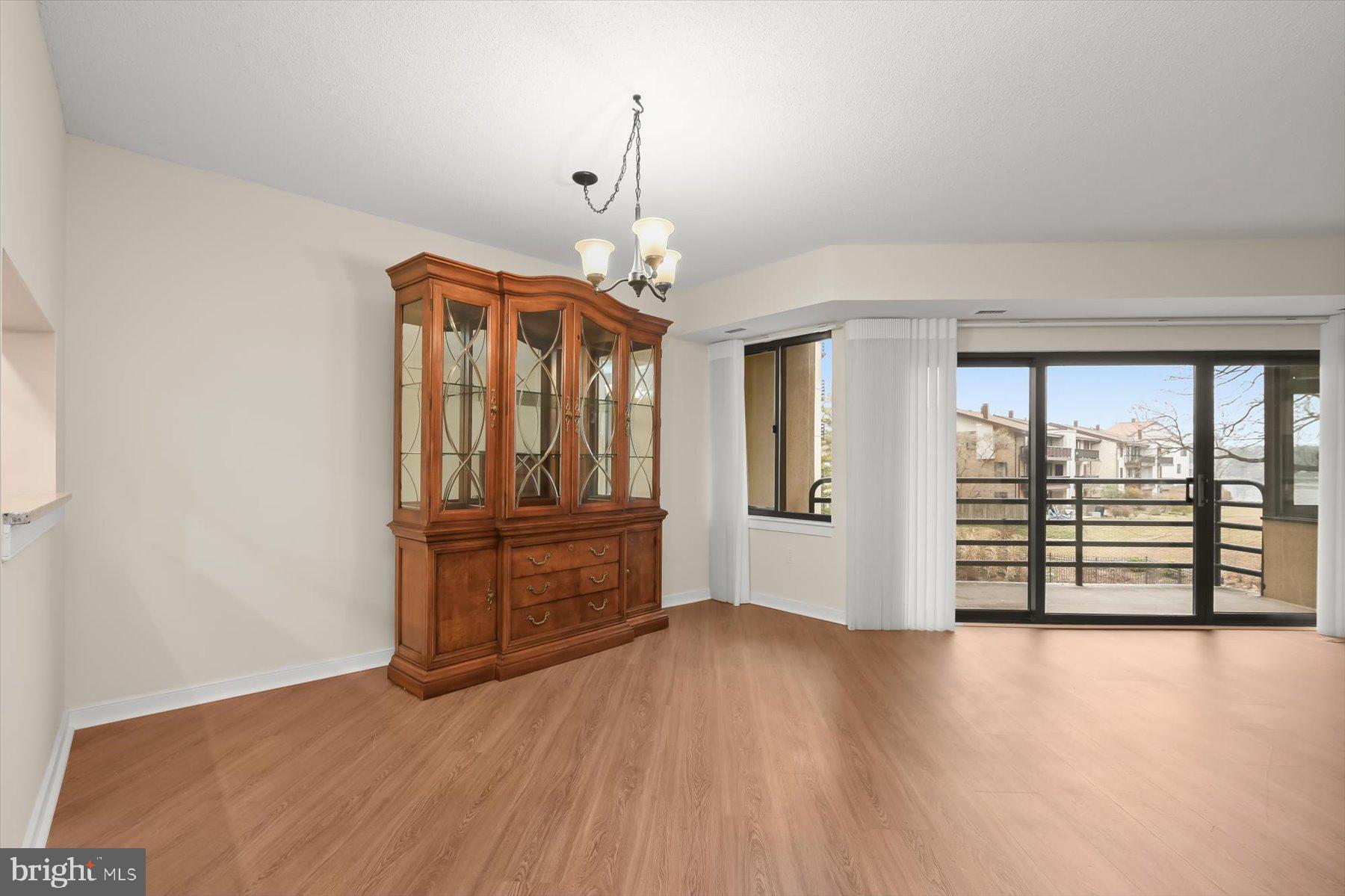 WATERMARK PLACE CONDOMINIUMS - Residential