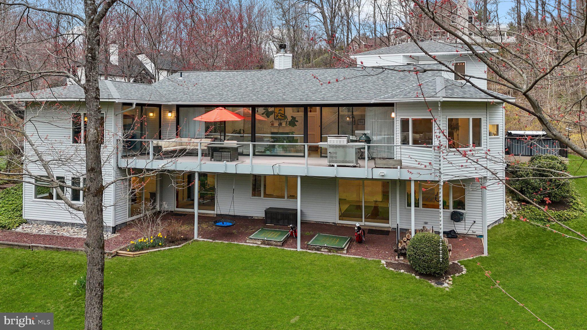 HUNTINGDON VALLEY - Residential