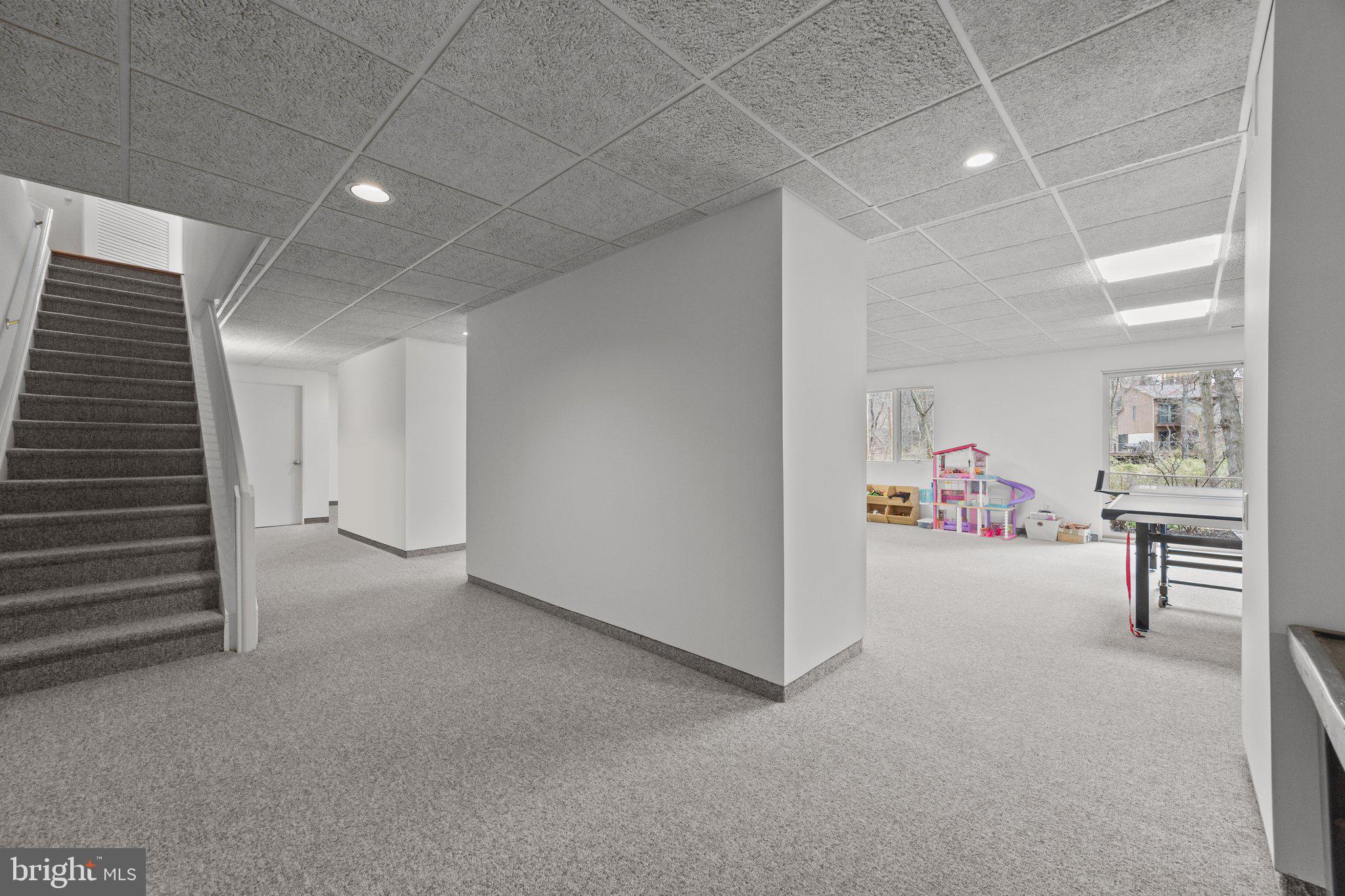 HUNTINGDON VALLEY - Residential