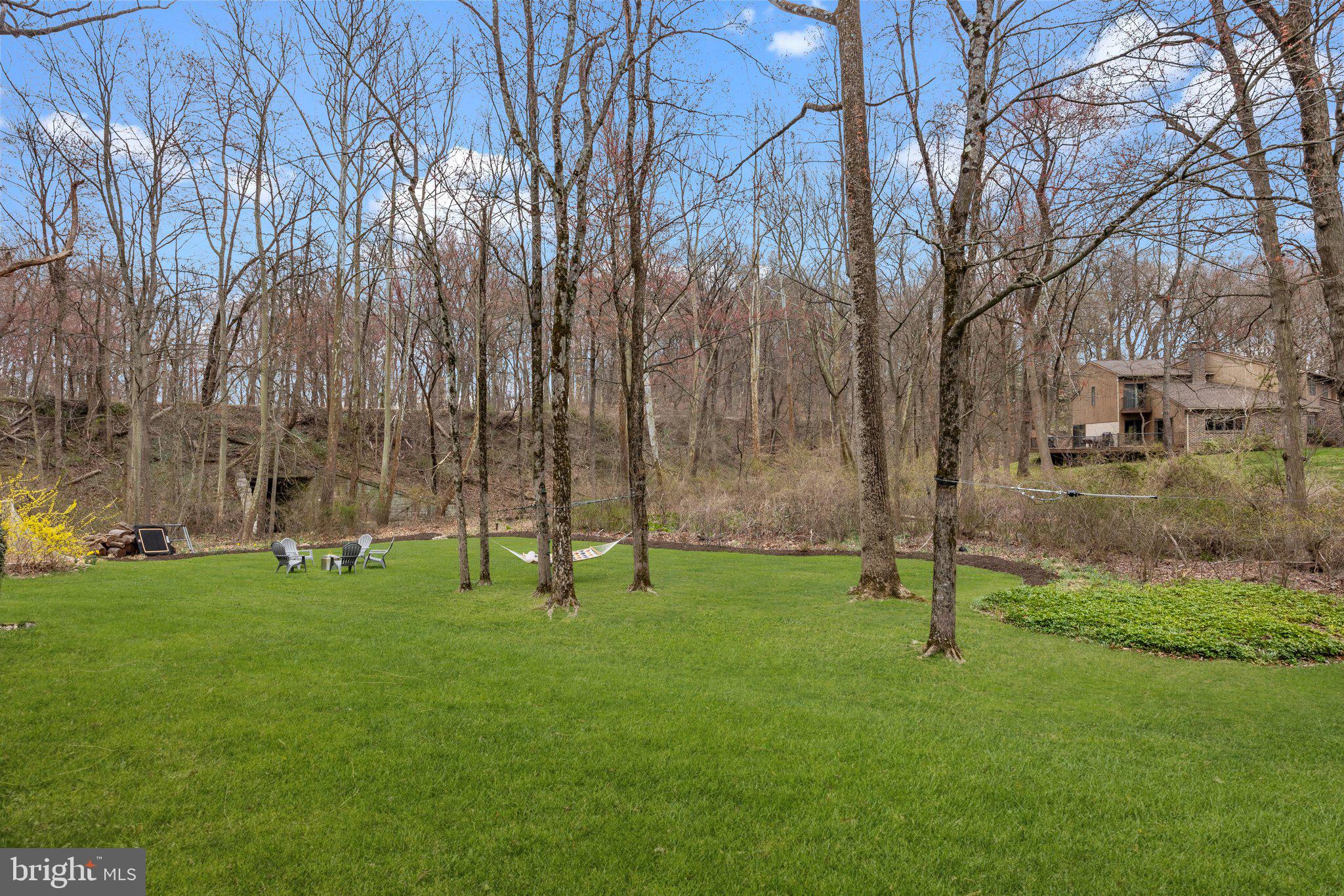 HUNTINGDON VALLEY - Residential