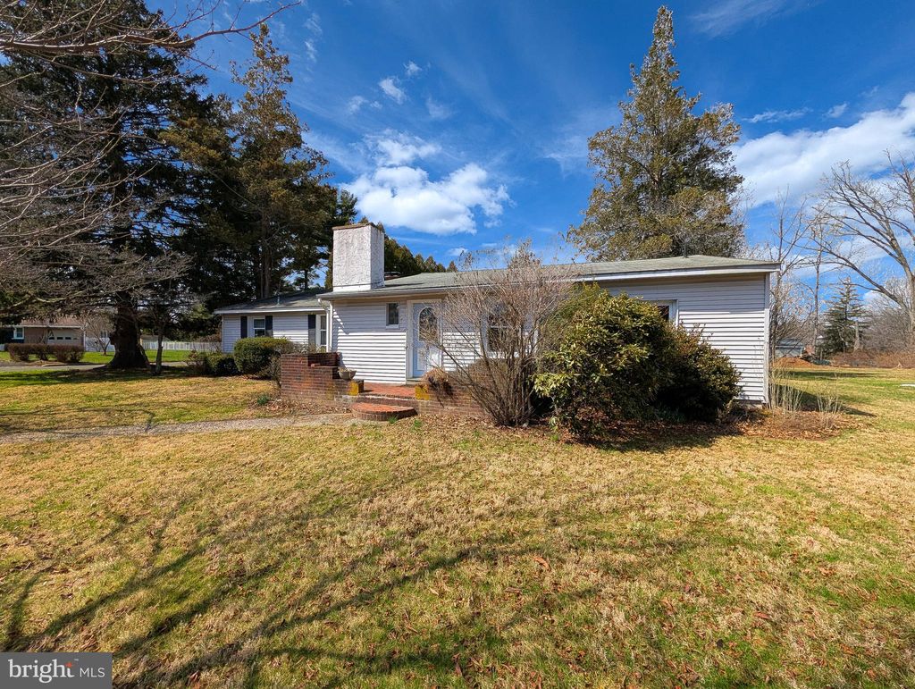 Photo of 163 Pennsylvania Avenue, CHALFONT, PA 18914 (MLS # PABU2116424)