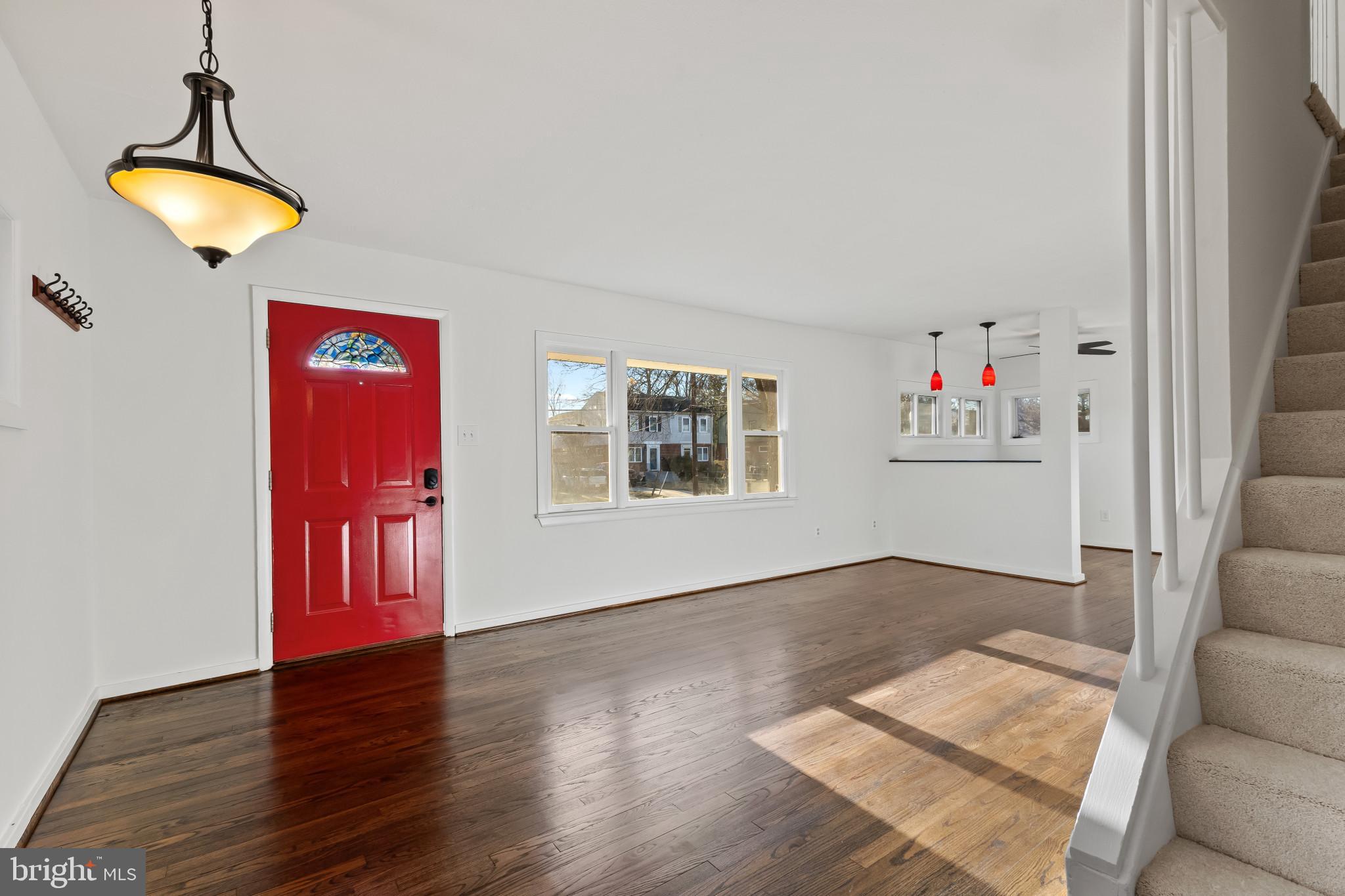 BUCKNELL MANOR - Residential