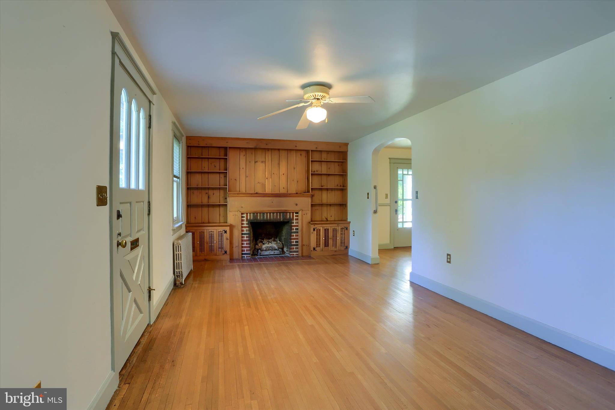 117 WILLOW ROAD