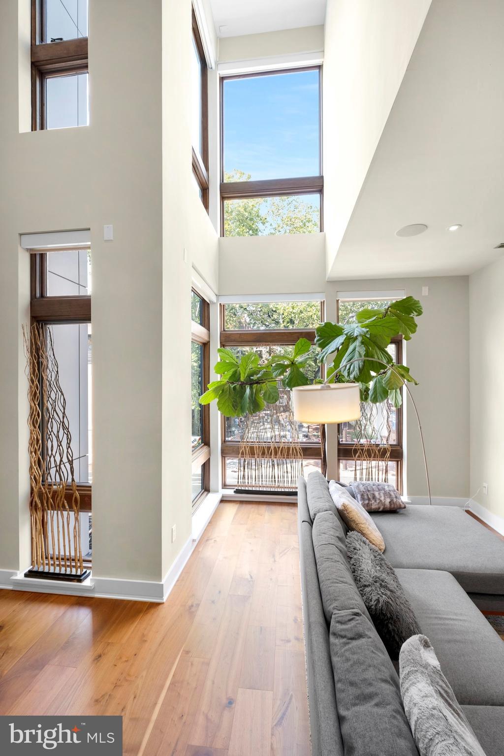 OLD CITY - Residential