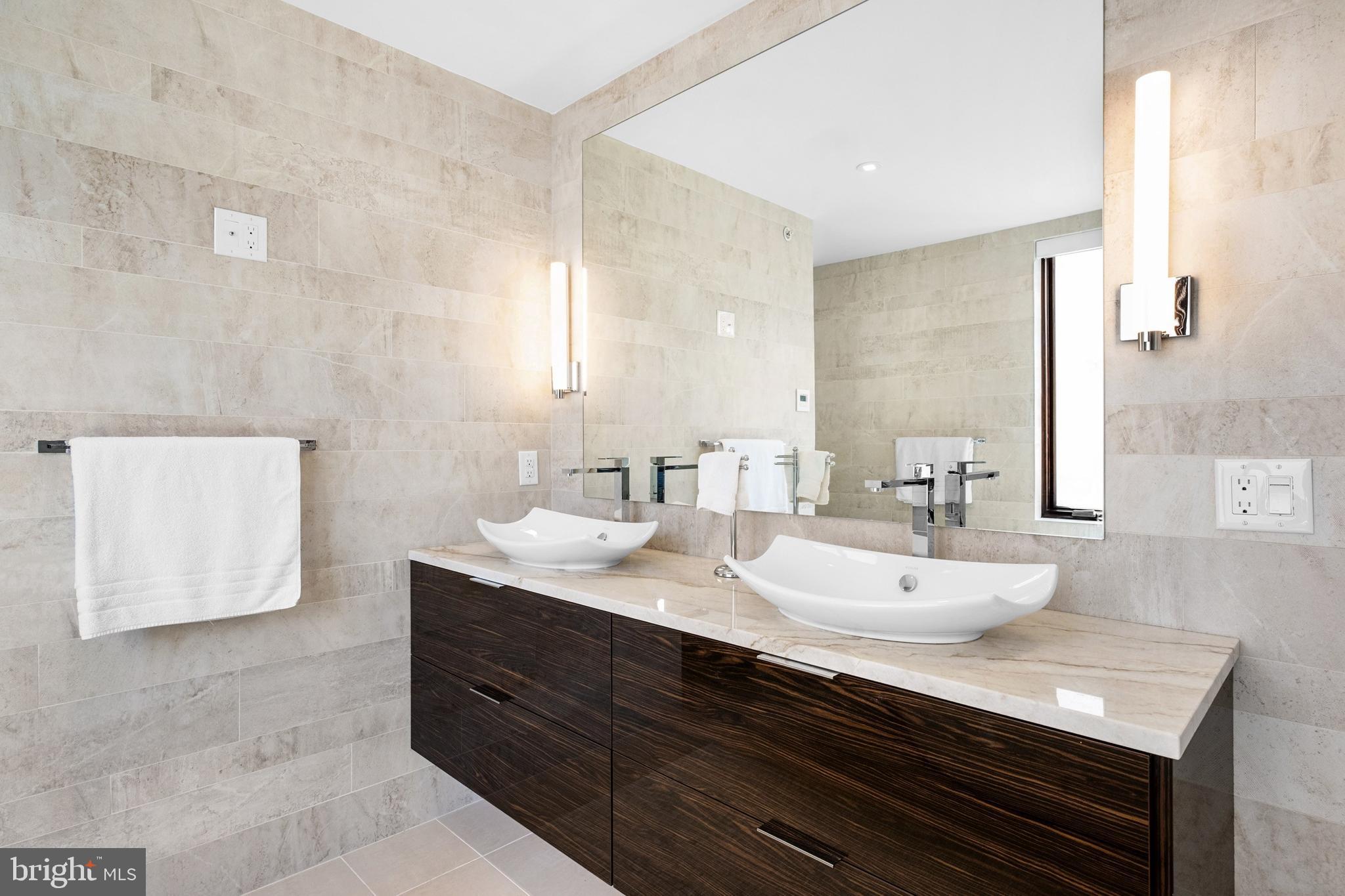 OLD CITY - Residential