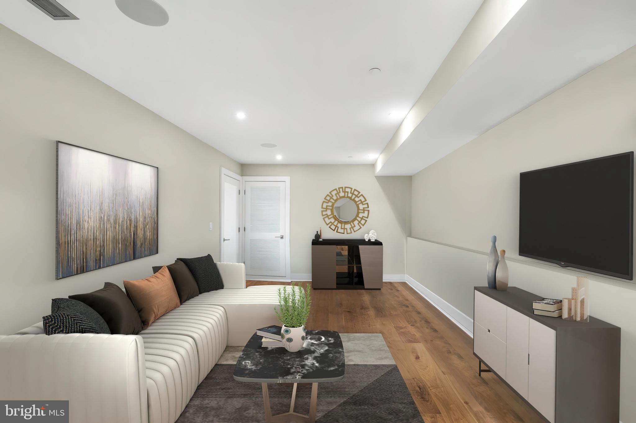 OLD CITY - Residential