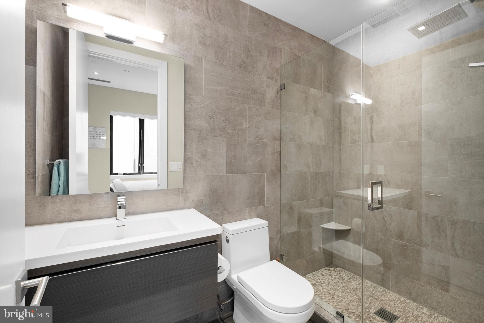 OLD CITY - Residential