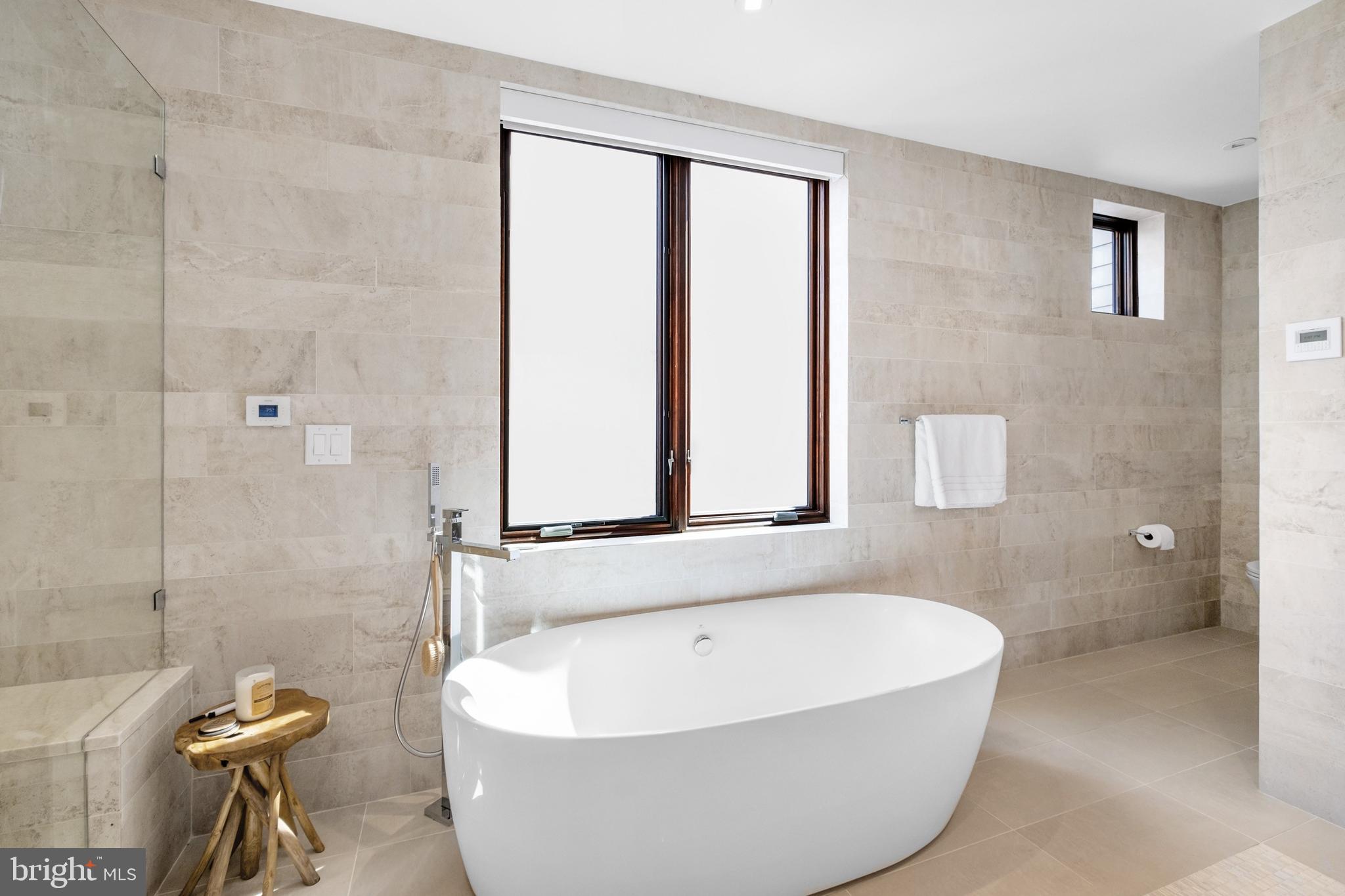 OLD CITY - Residential