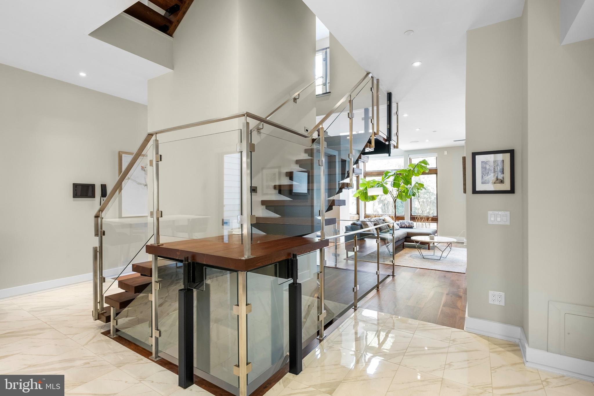 OLD CITY - Residential